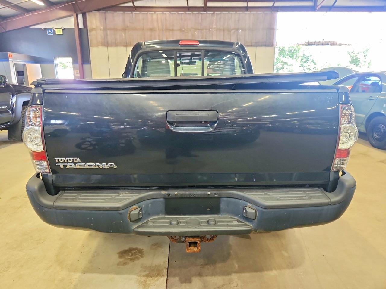2009 Toyota Tacoma Base Black vin: 5TEPX42N29Z607119
