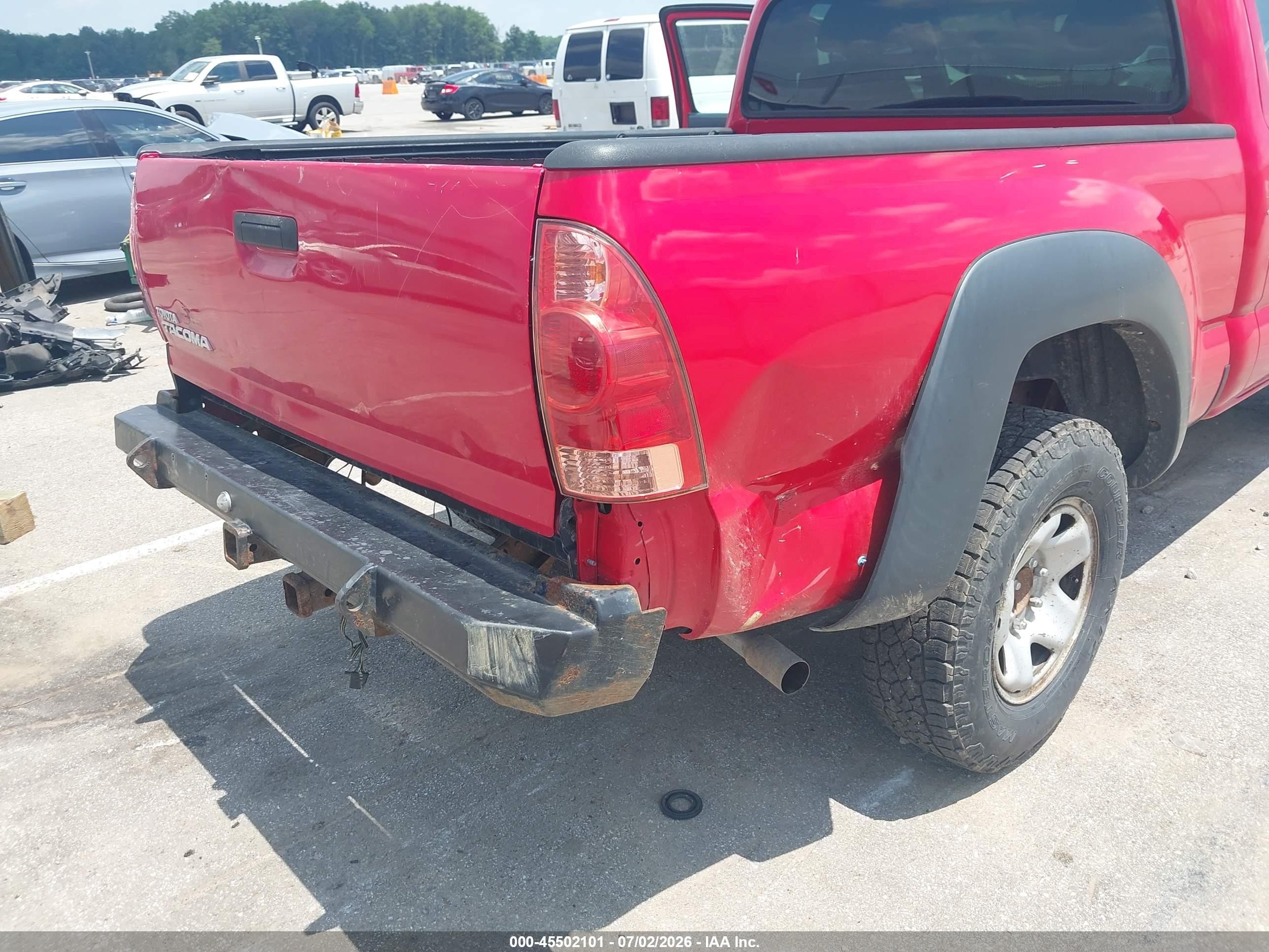 2007 Toyota Tacoma   Red vin: 5TEPX42N37Z444512