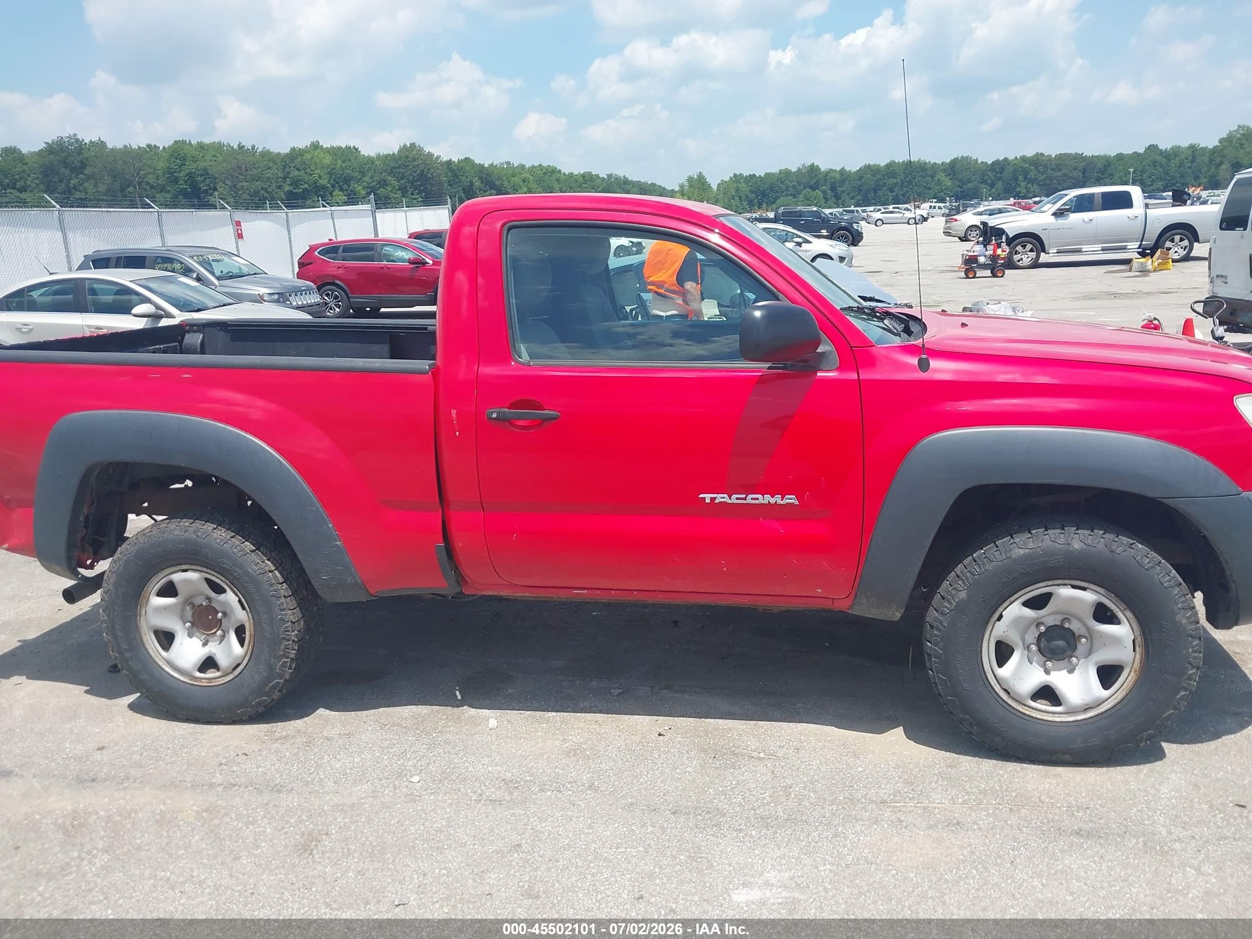 2007 Toyota Tacoma   Red vin: 5TEPX42N37Z444512
