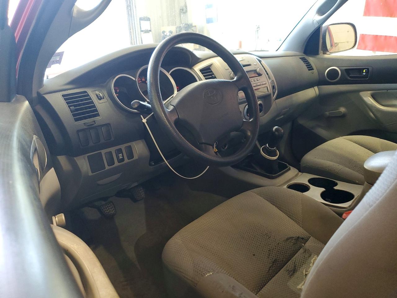 2005 Toyota Tacoma Base Red vin: 5TEPX42N45Z130252
