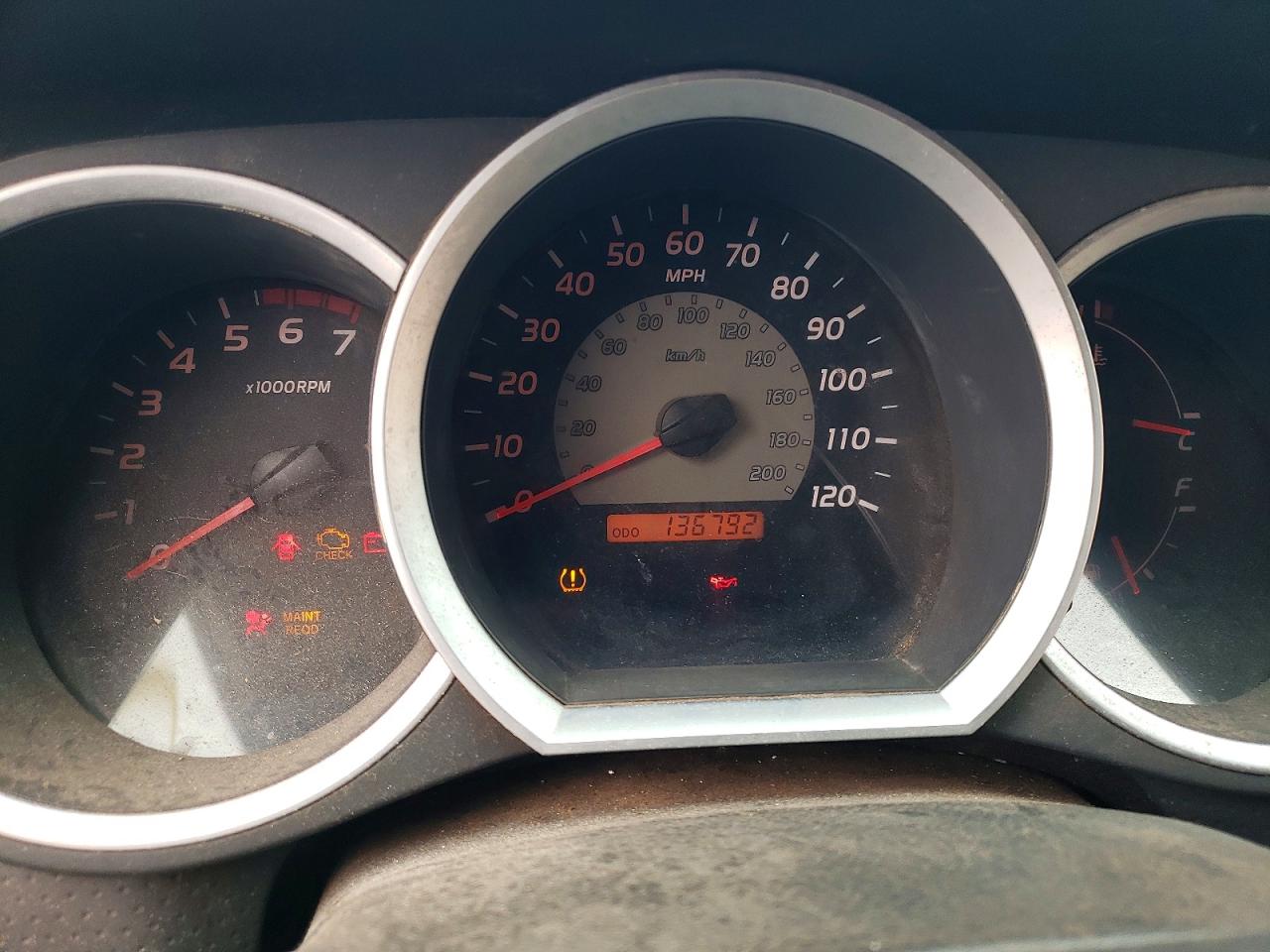 2006 Toyota Tacoma Base White vin: 5TEPX42N46Z149949
