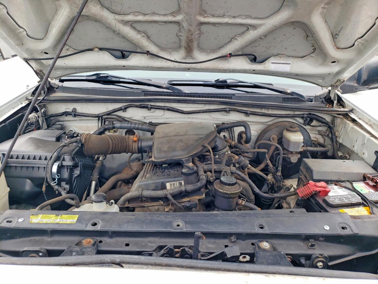 2006 Toyota Tacoma Base White vin: 5TEPX42N46Z149949