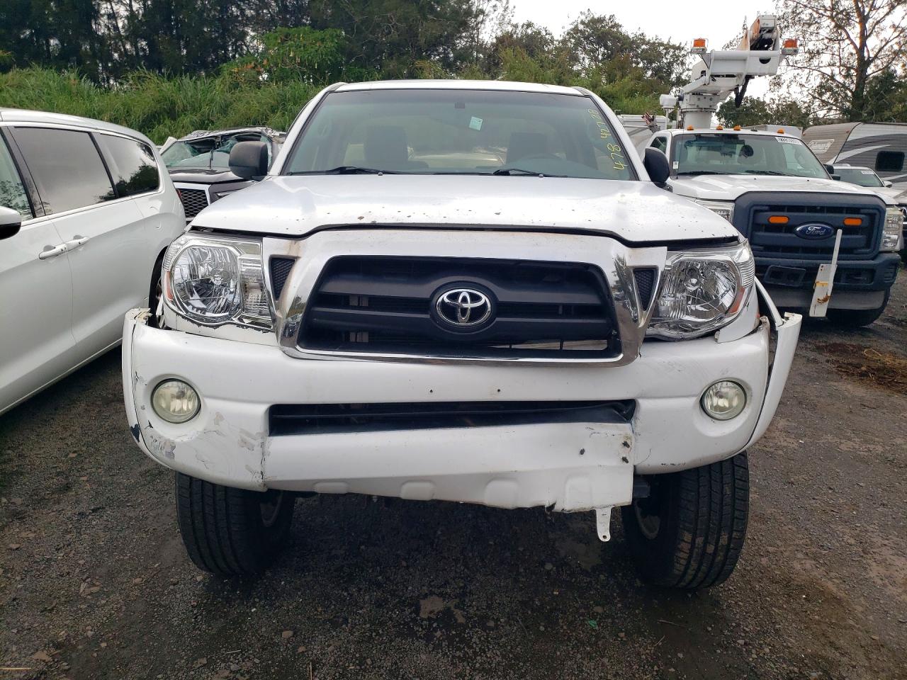 2006 Toyota Tacoma Base White vin: 5TEPX42N46Z149949