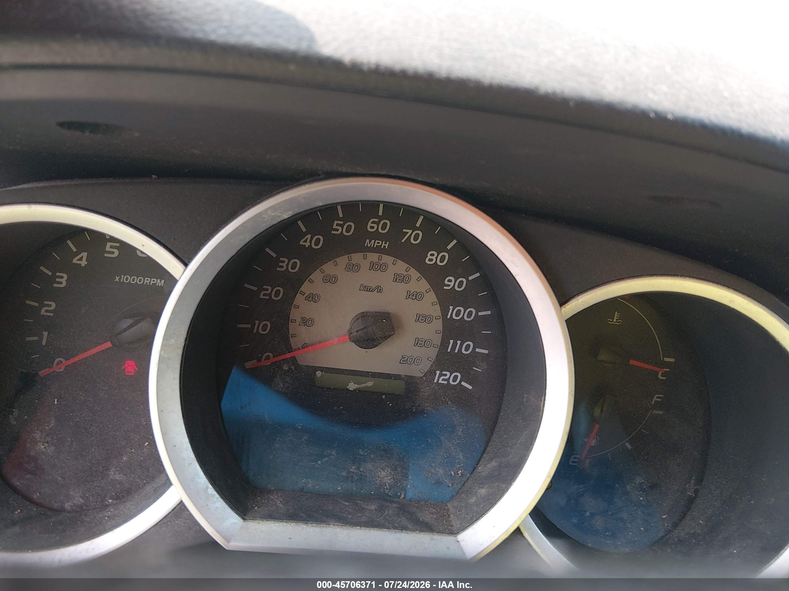 2007 Toyota Tacoma   Silver vin: 5TEPX42N57Z342001