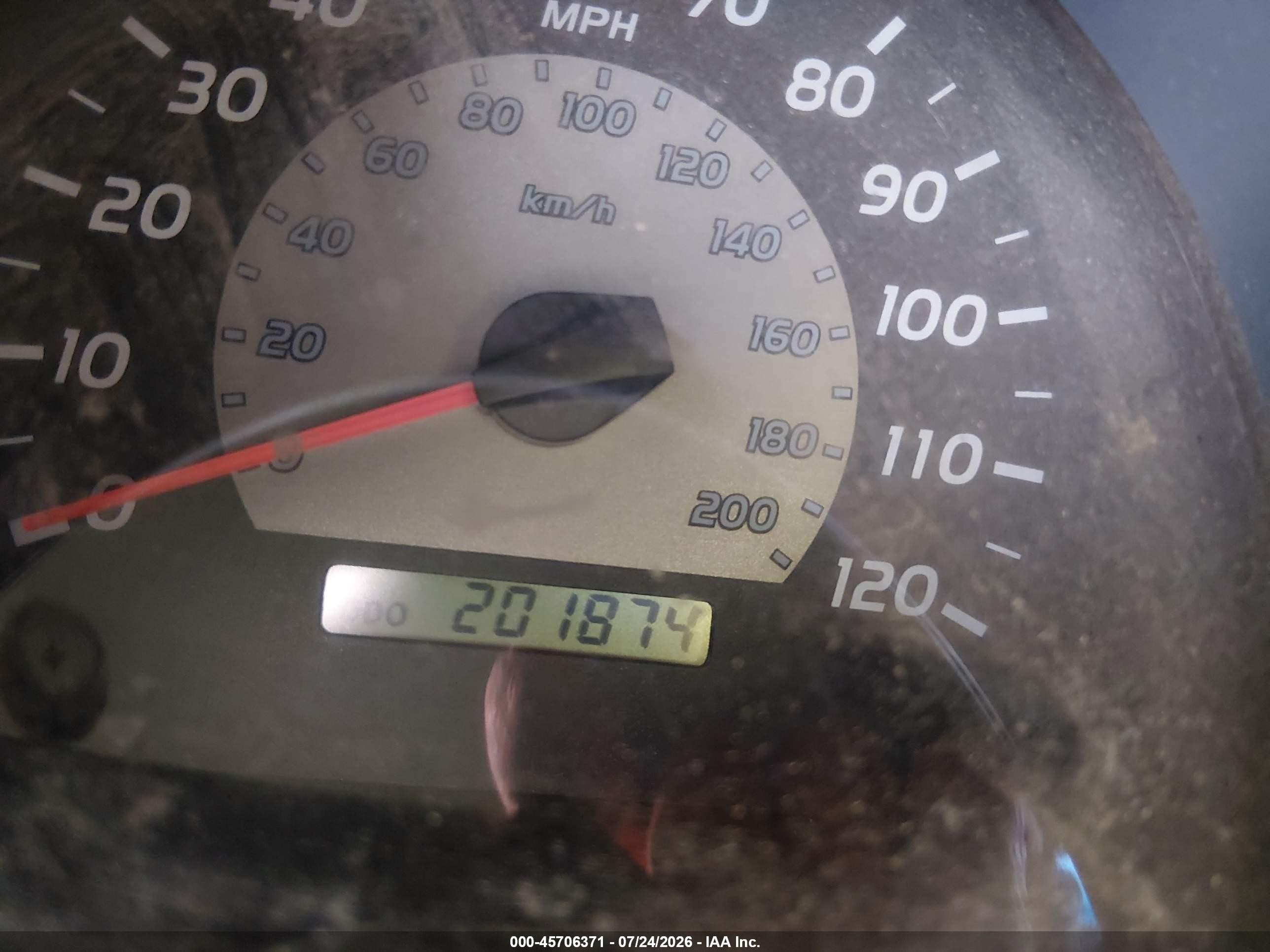2007 Toyota Tacoma   Silver vin: 5TEPX42N57Z342001