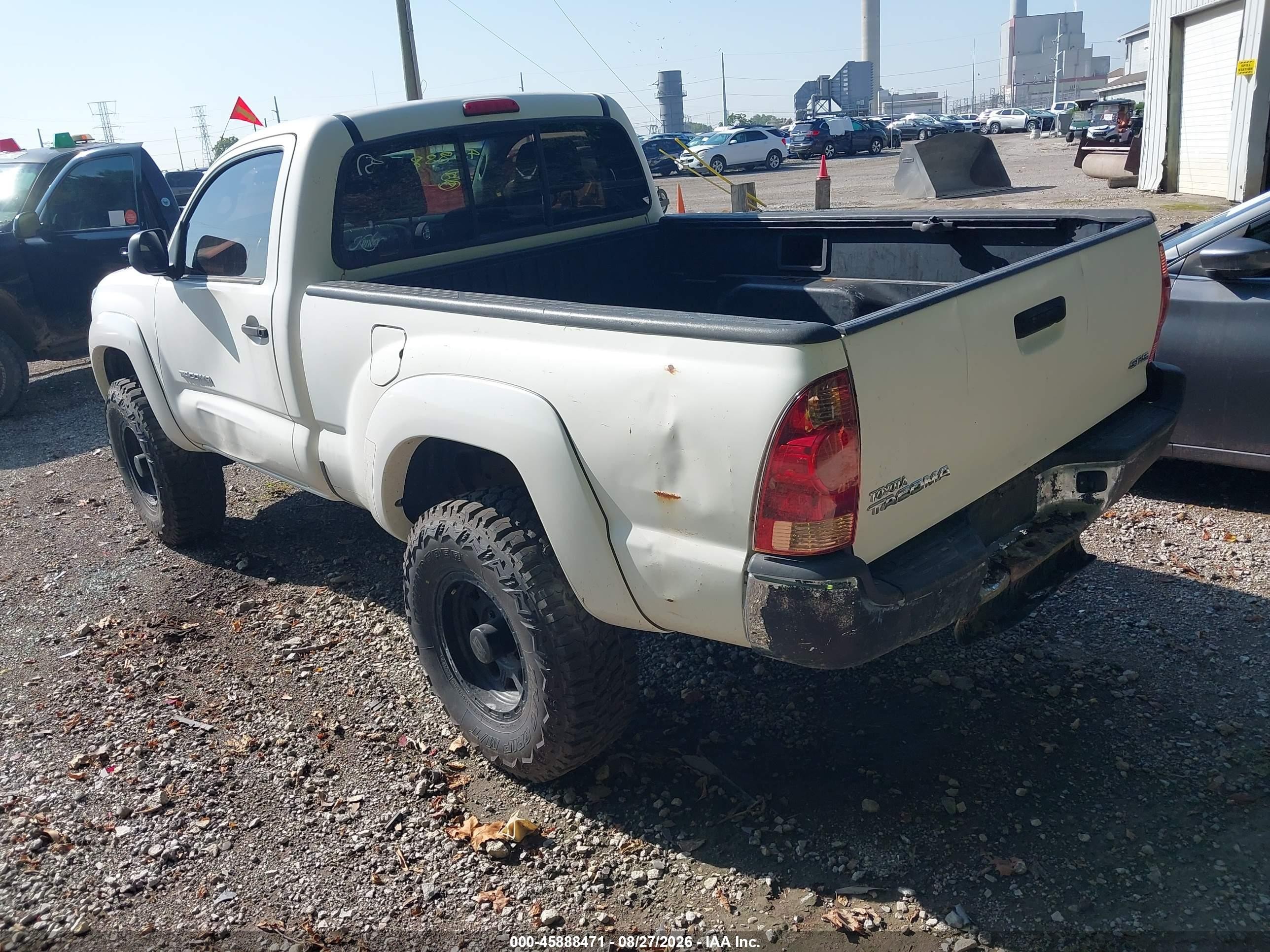 2009 Toyota Tacoma   White vin: 5TEPX42N59Z602996