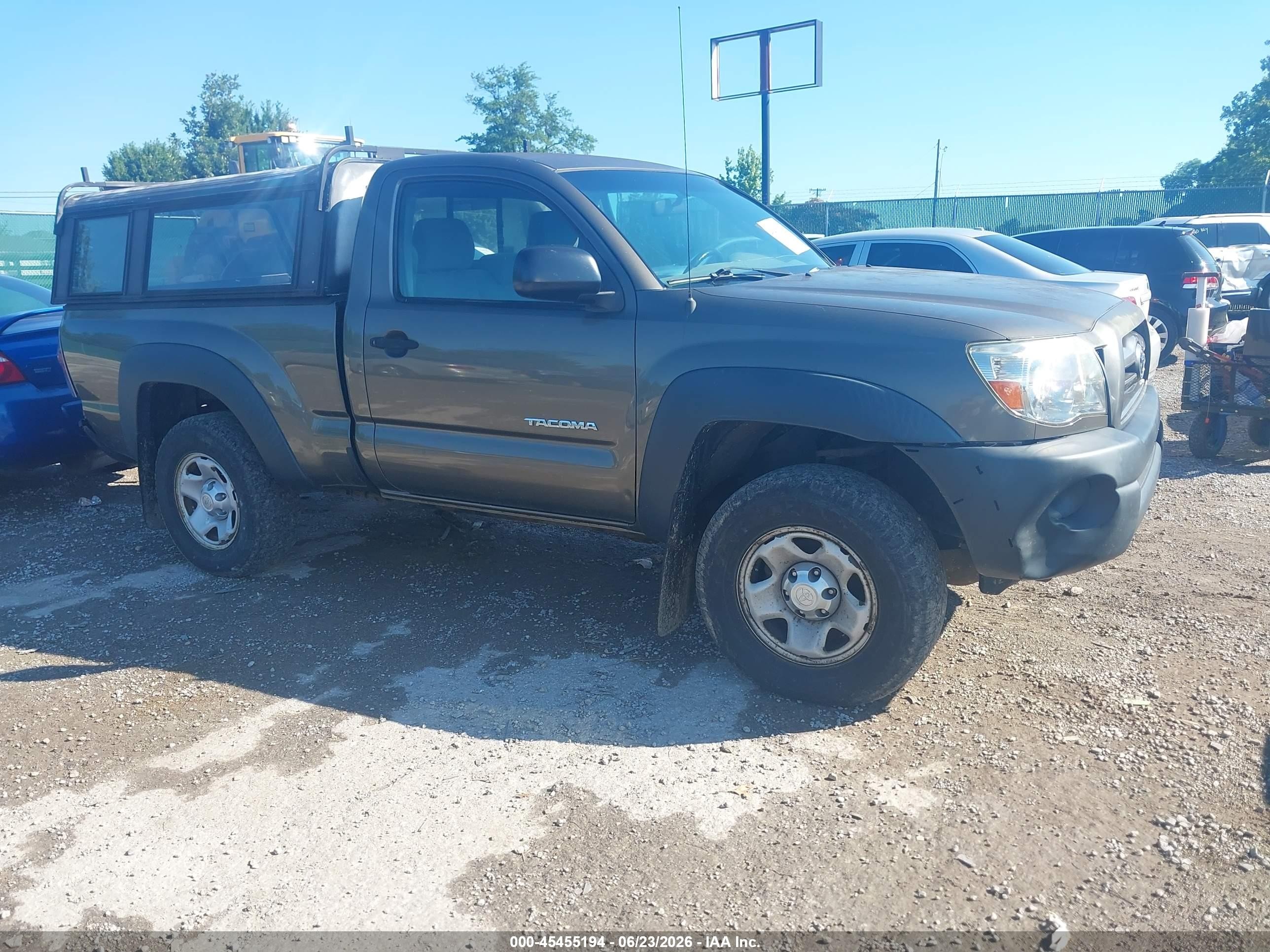 2009 Toyota Tacoma   Pewter vin: 5TEPX42N79Z652900