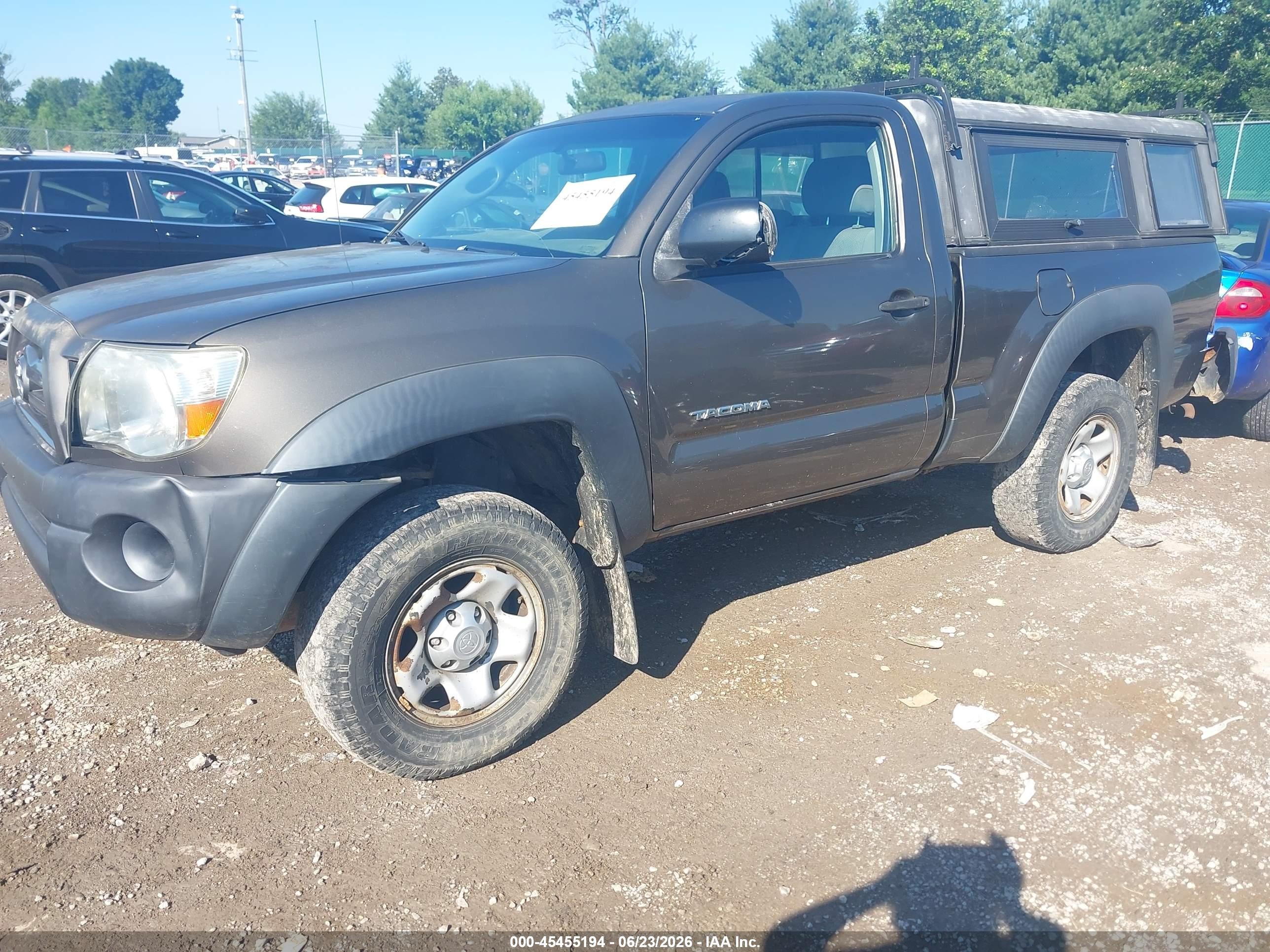 2009 Toyota Tacoma   Pewter vin: 5TEPX42N79Z652900