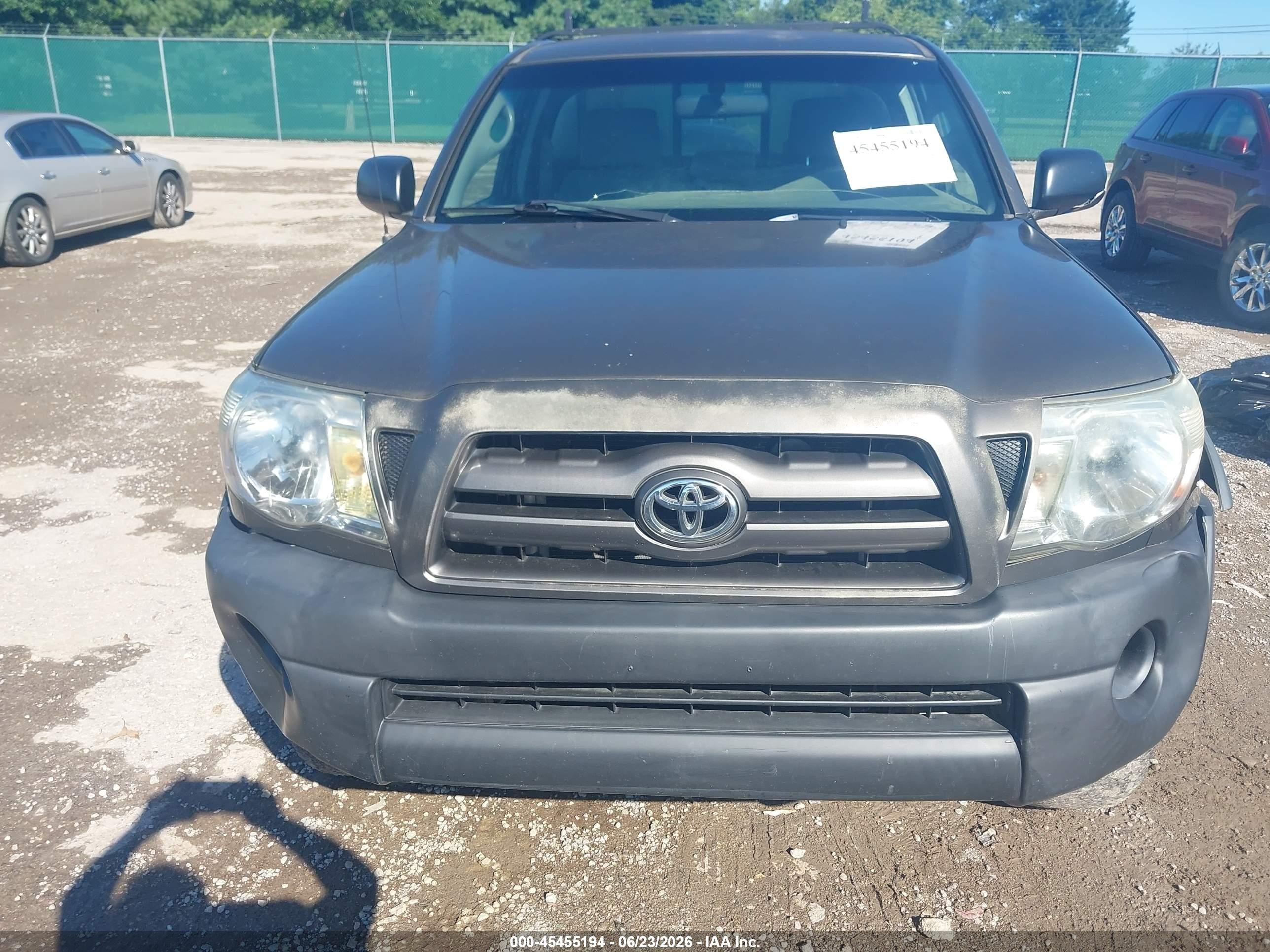 2009 Toyota Tacoma   Pewter vin: 5TEPX42N79Z652900