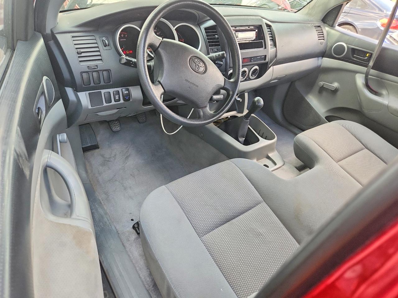2008 Toyota Tacoma Base Red vin: 5TEPX42N88Z556482