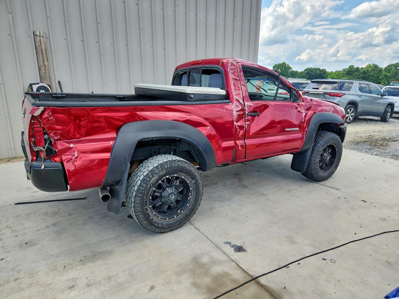 2008 Toyota Tacoma Base Red vin: 5TEPX42N88Z556482