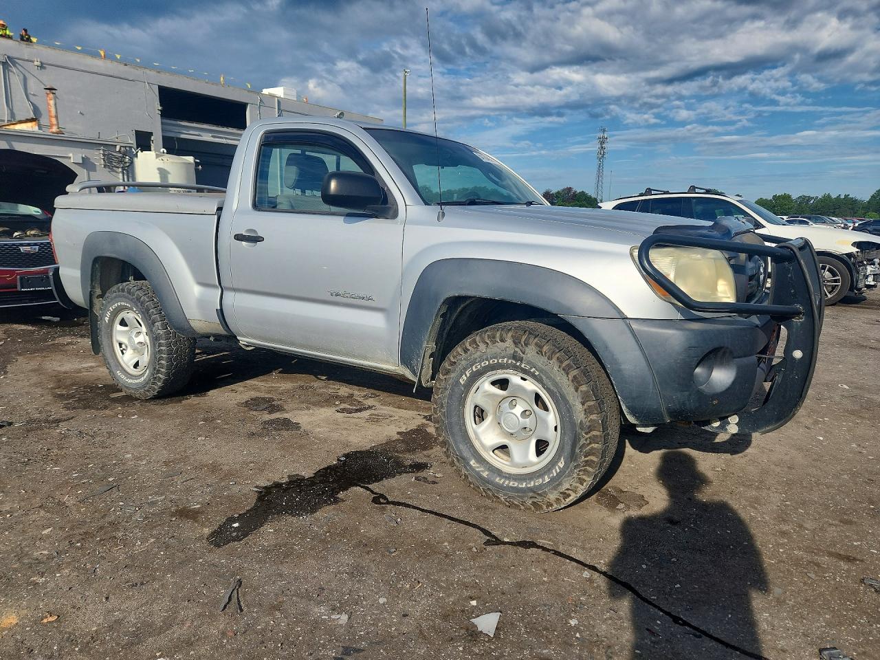2007 Toyota Tacoma Base Silver vin: 5TEPX42N97Z331678