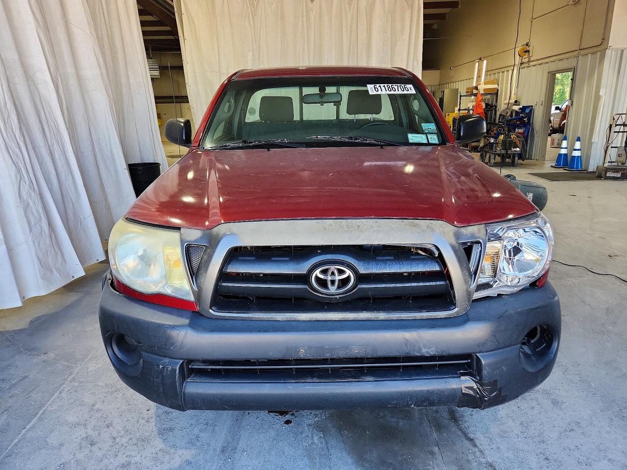 2005 Toyota Tacoma Base Red vin: 5TEPX42NX5Z120616