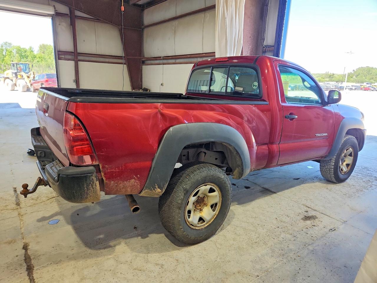 2005 Toyota Tacoma Base Red vin: 5TEPX42NX5Z120616