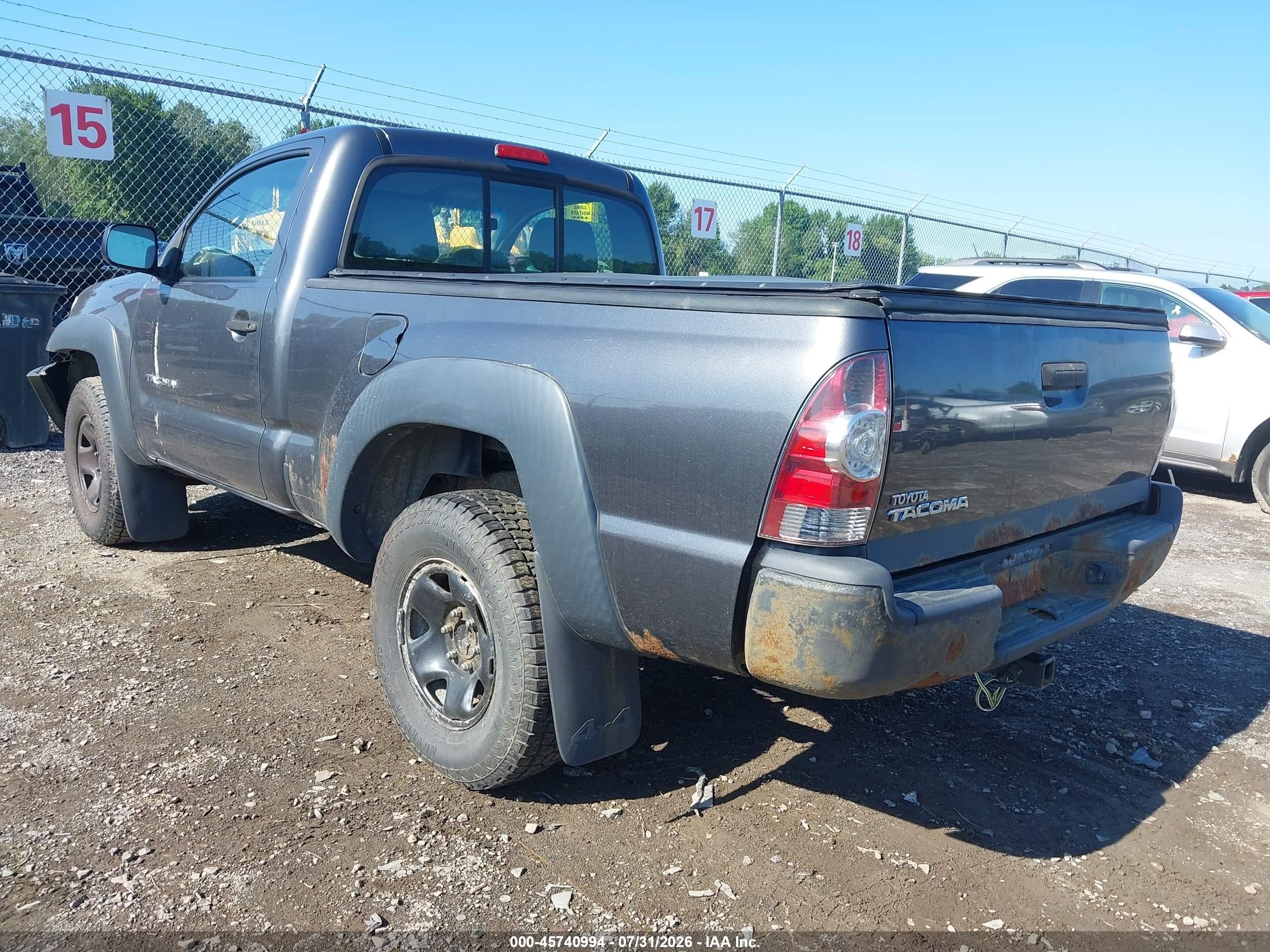 2010 Toyota Tacoma   Gray vin: 5TEPX4EN3AZ680810