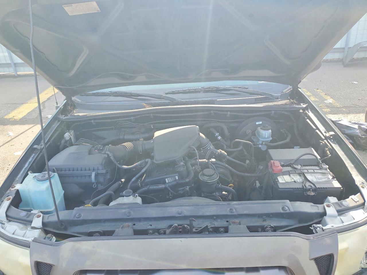 2010 Toyota Tacoma Base Gray vin: 5TEPX4EN7AZ733329