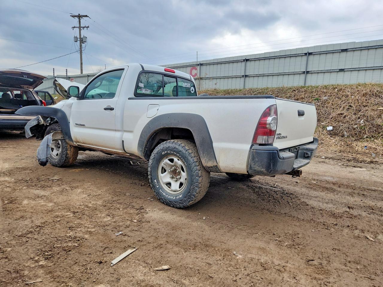 2010 Toyota Tacoma Base Белый vin: 5TEPX4EN8AZ743027