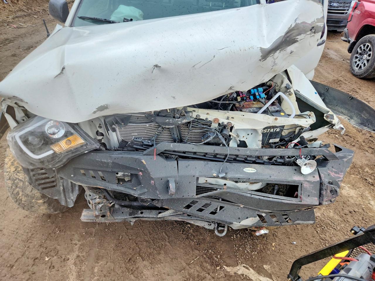 2010 Toyota Tacoma Base Белый vin: 5TEPX4EN8AZ743027