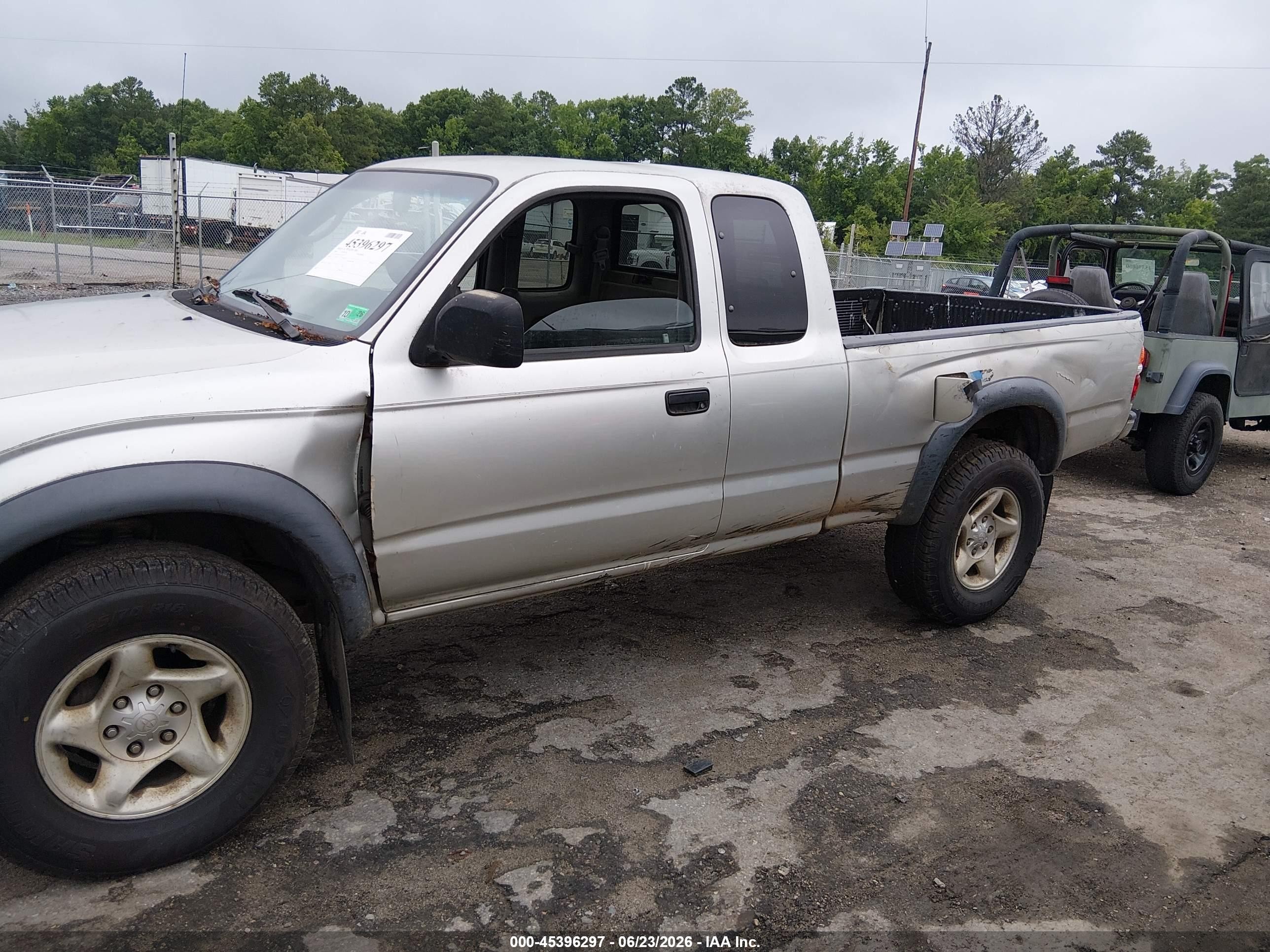 2003 Toyota Tacoma Prerunner Gray vin: 5TESM92N13Z215627