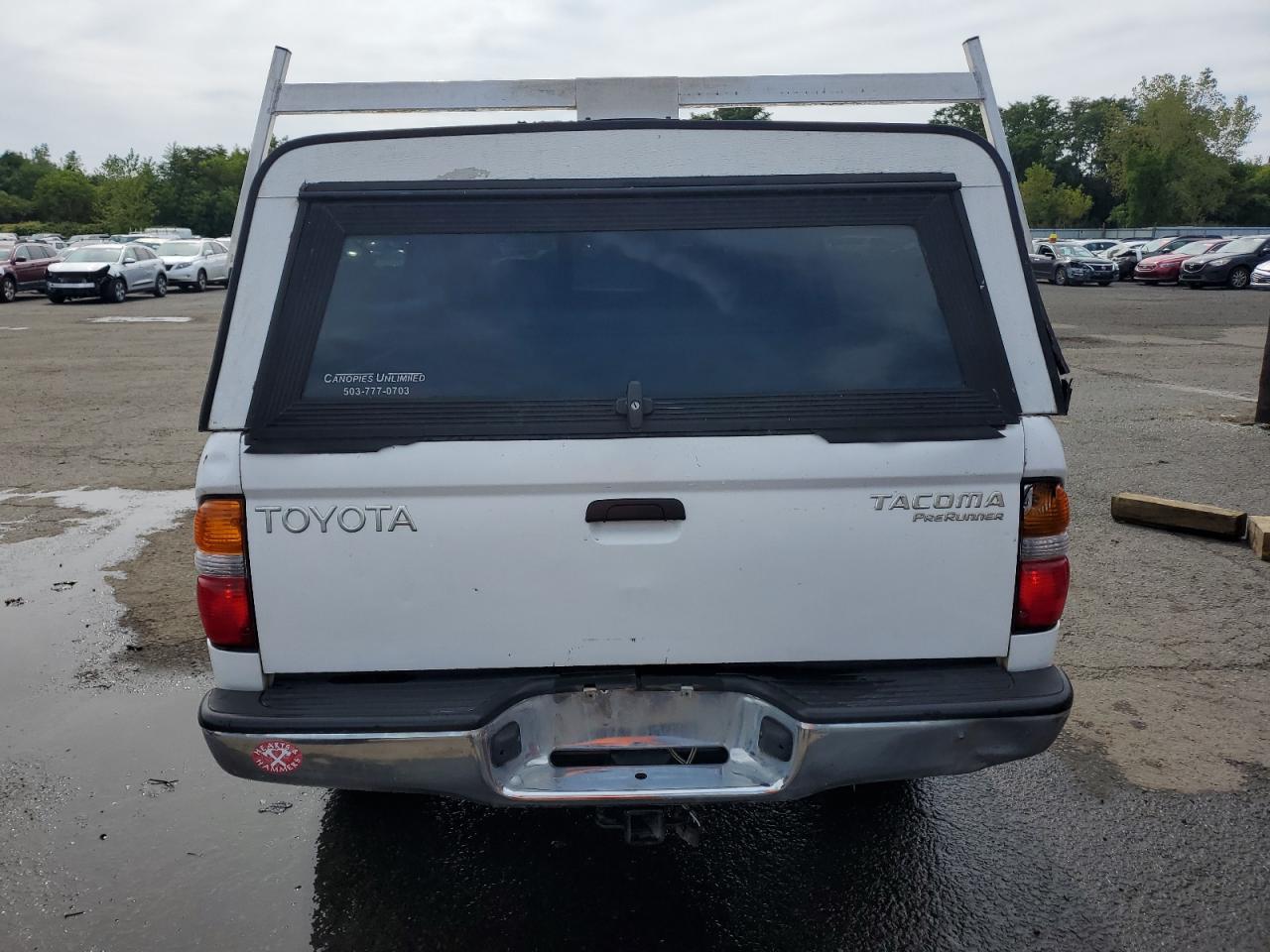 2001 Toyota Tacoma Xtracab Prerunner White vin: 5TESM92N31Z727466