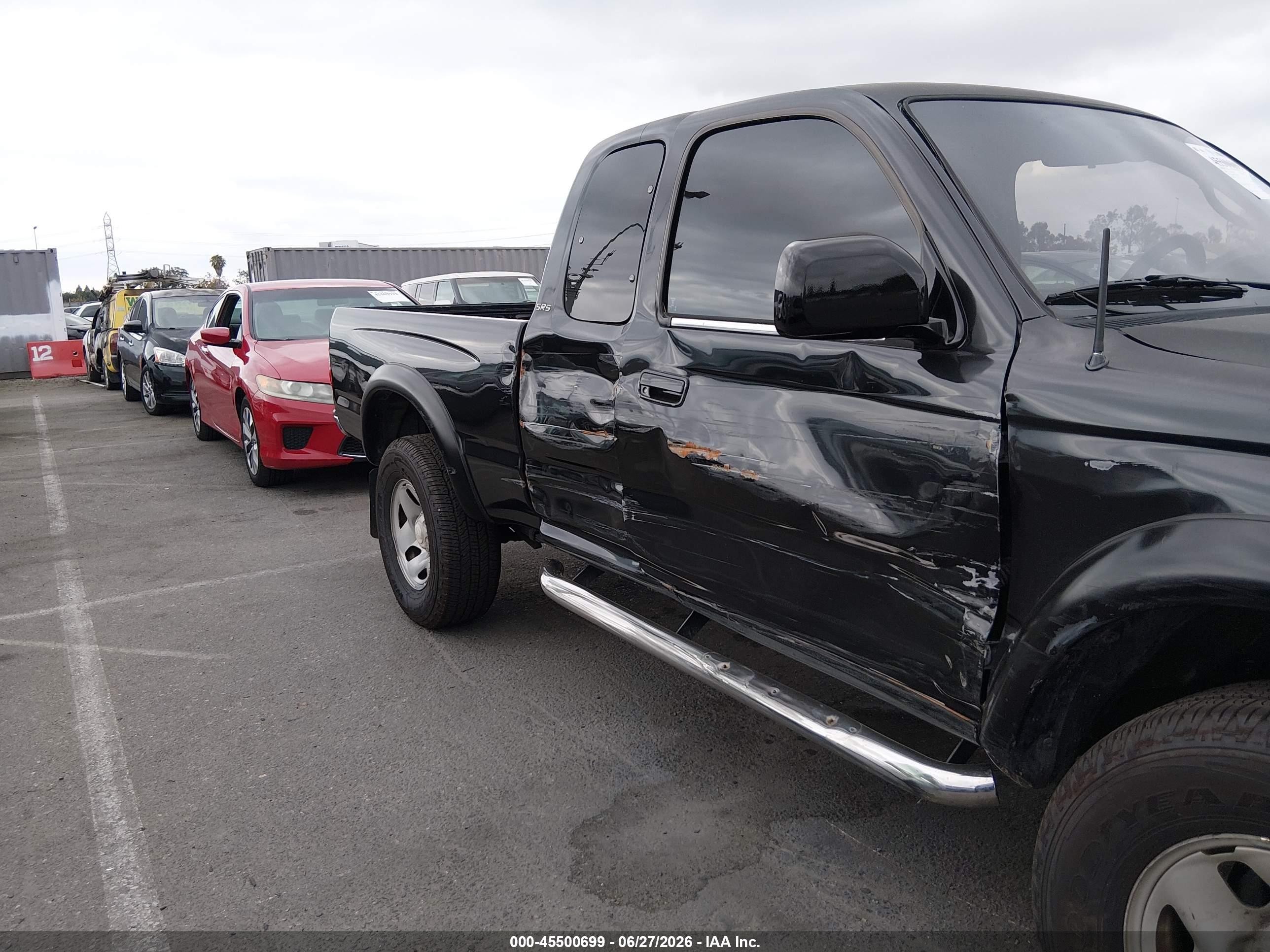 2002 Toyota Tacoma Prerunner Black vin: 5TESM92N32Z116497