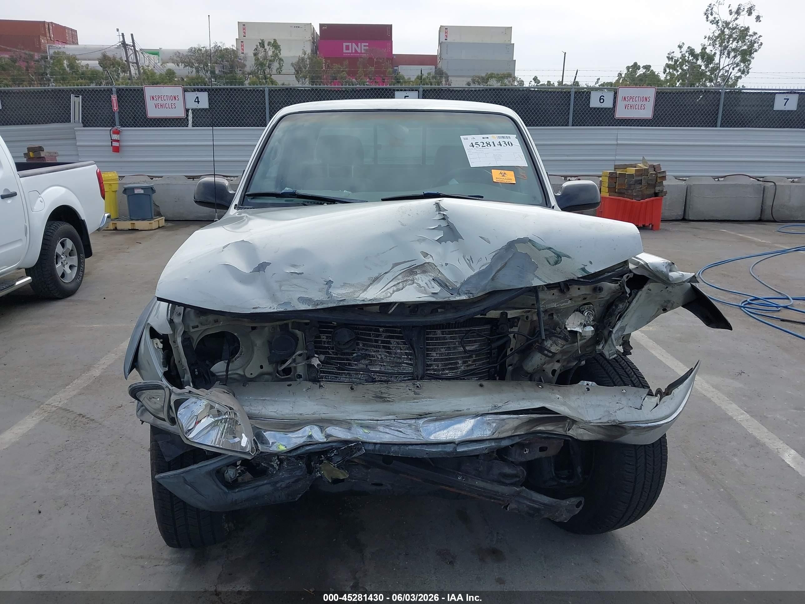 2002 Toyota Tacoma Prerunner Silver vin: 5TESM92N32Z128701