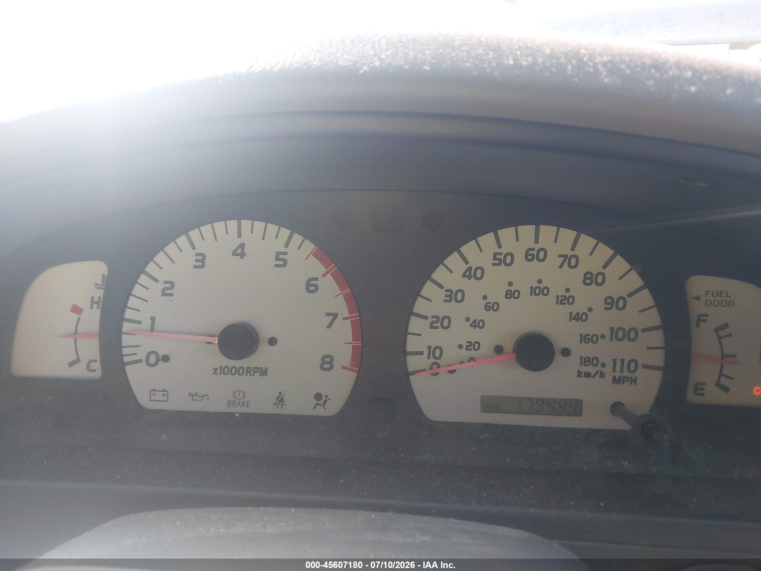 2001 Toyota Tacoma Prerunner Silver vin: 5TESM92N41Z845025