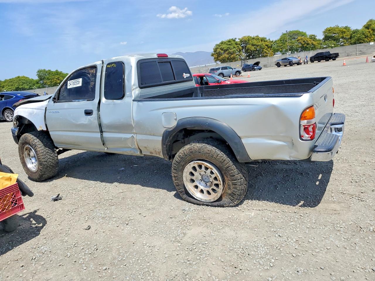 2004 Toyota Tacoma Xtracab Prerunner Silver vin: 5TESM92N44Z339022