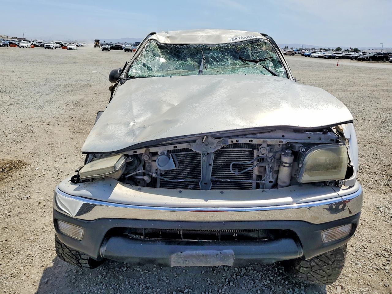 2004 Toyota Tacoma Xtracab Prerunner Silver vin: 5TESM92N44Z339022