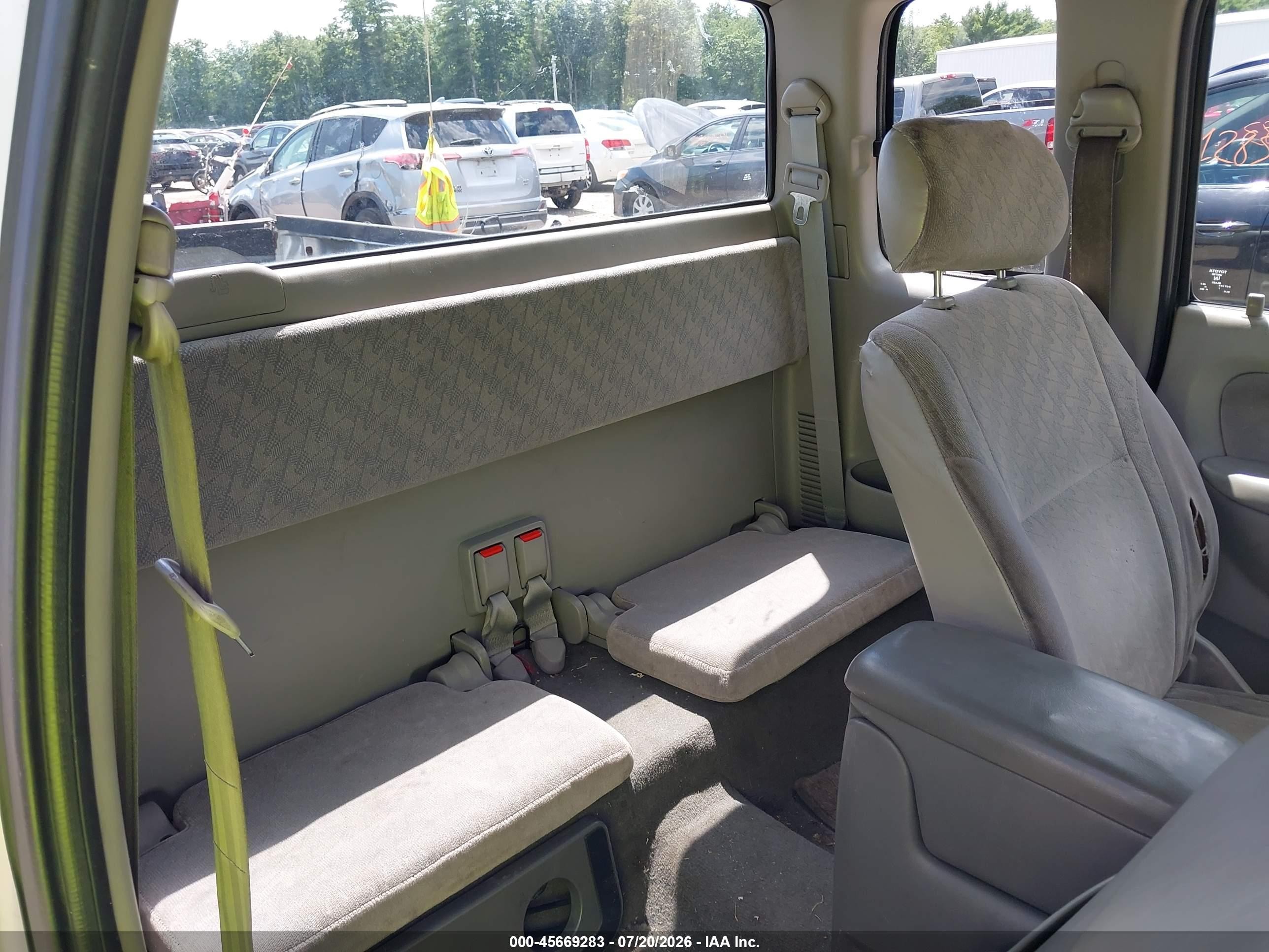 2004 Toyota Tacoma Prerunner Silver vin: 5TESM92N44Z446765