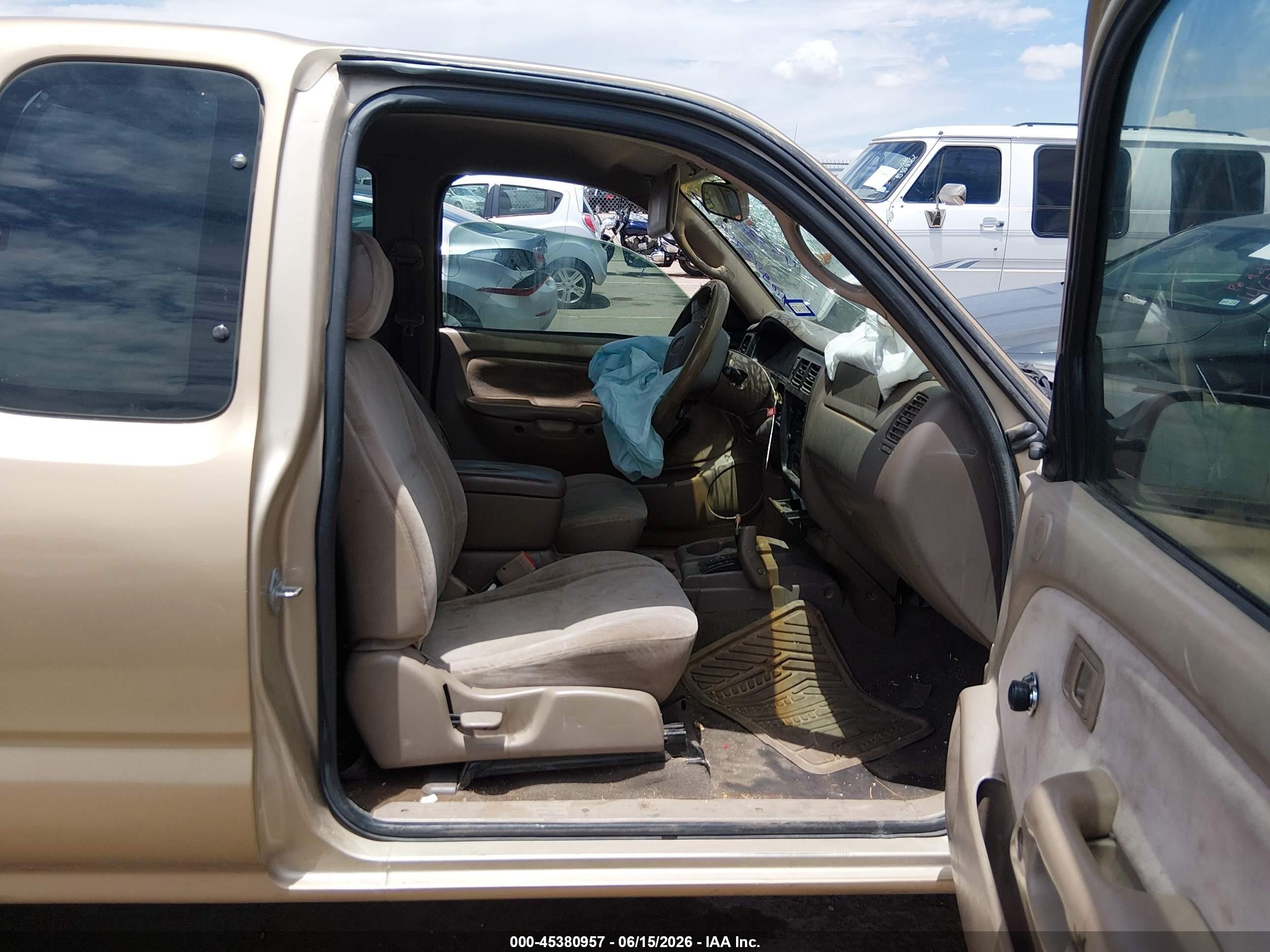 2004 Toyota Tacoma Prerunner Gold vin: 5TESM92N74Z458442