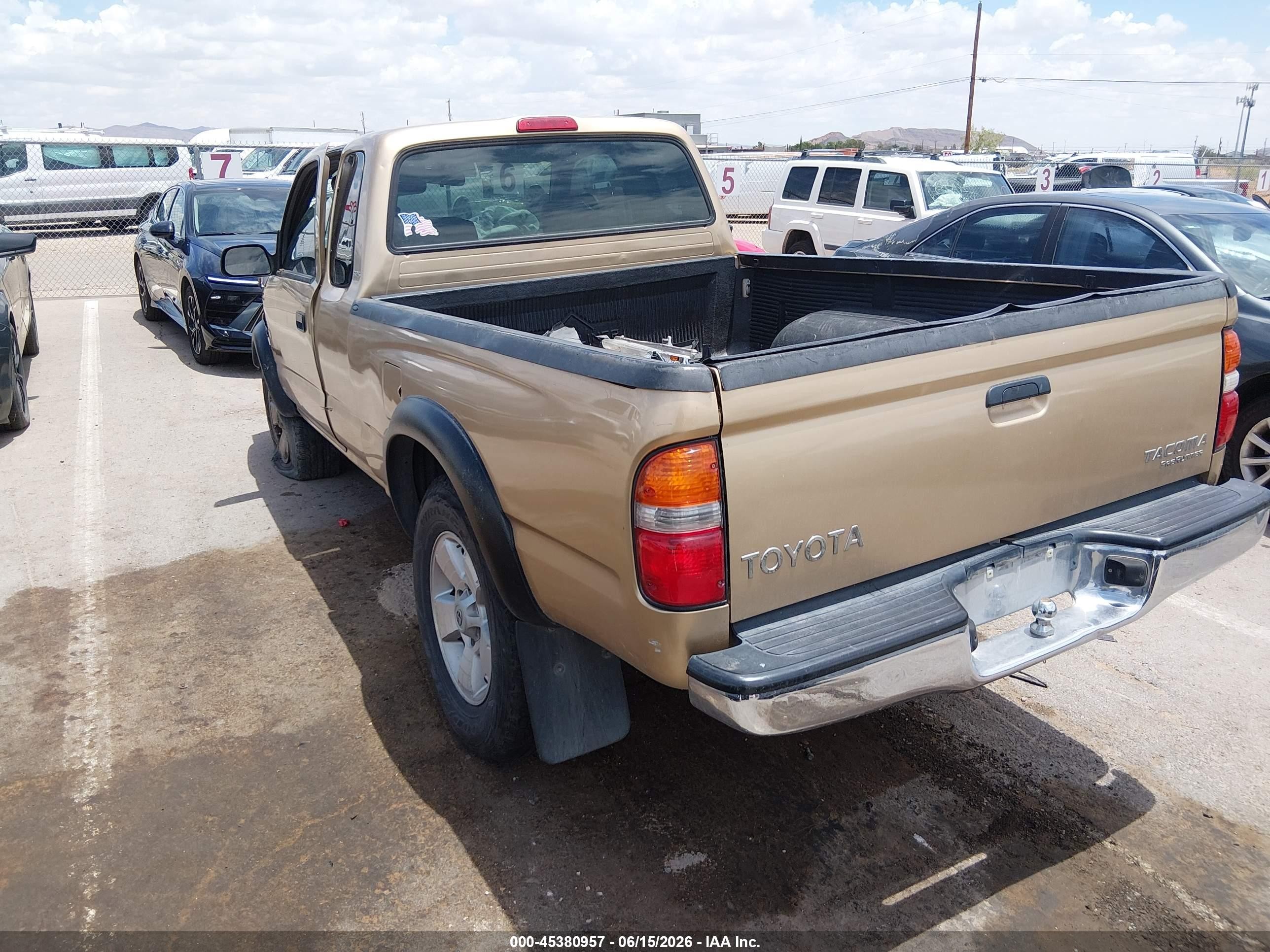 2004 Toyota Tacoma Prerunner Gold vin: 5TESM92N74Z458442