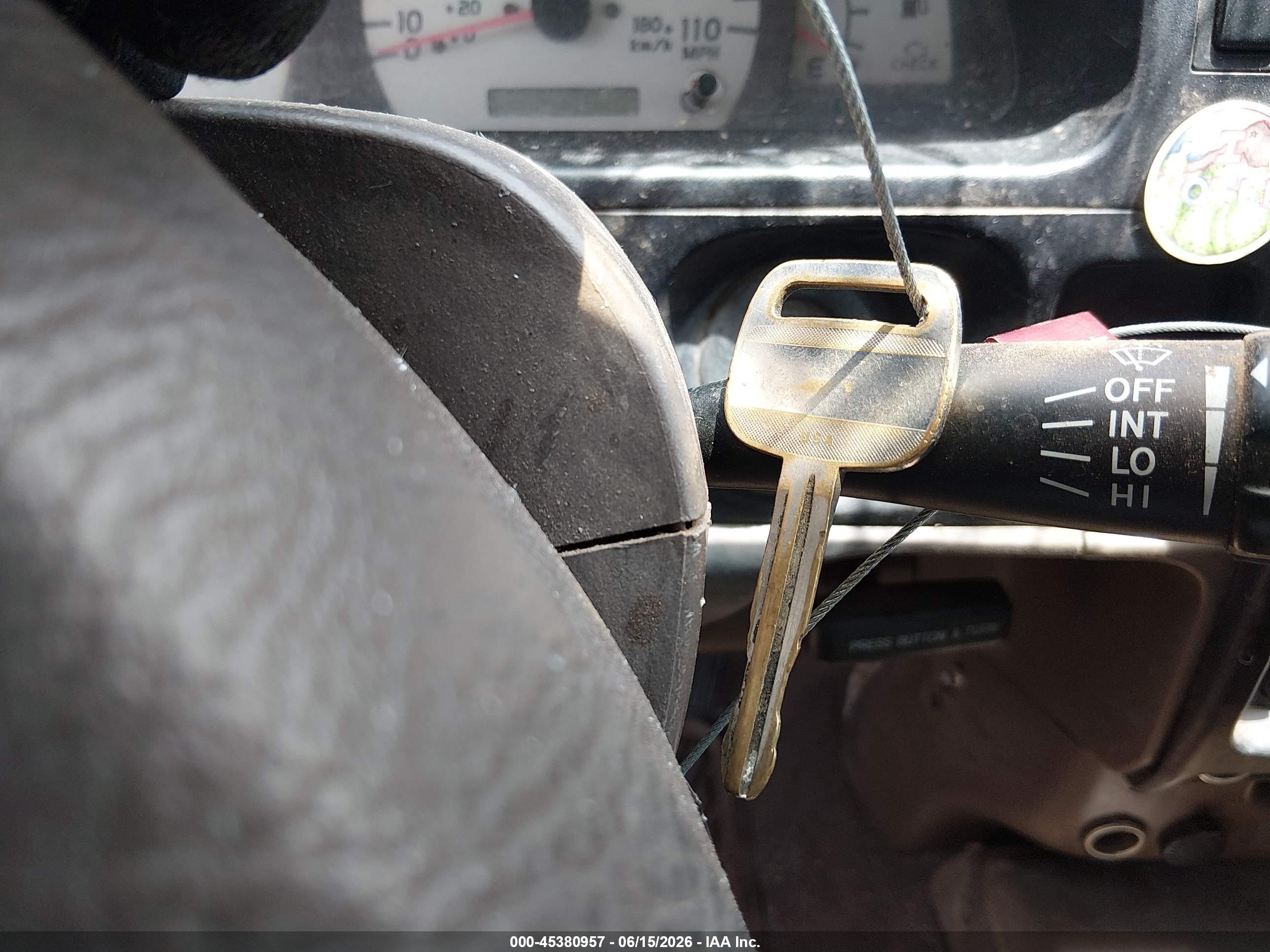 2004 Toyota Tacoma Prerunner Gold vin: 5TESM92N74Z458442