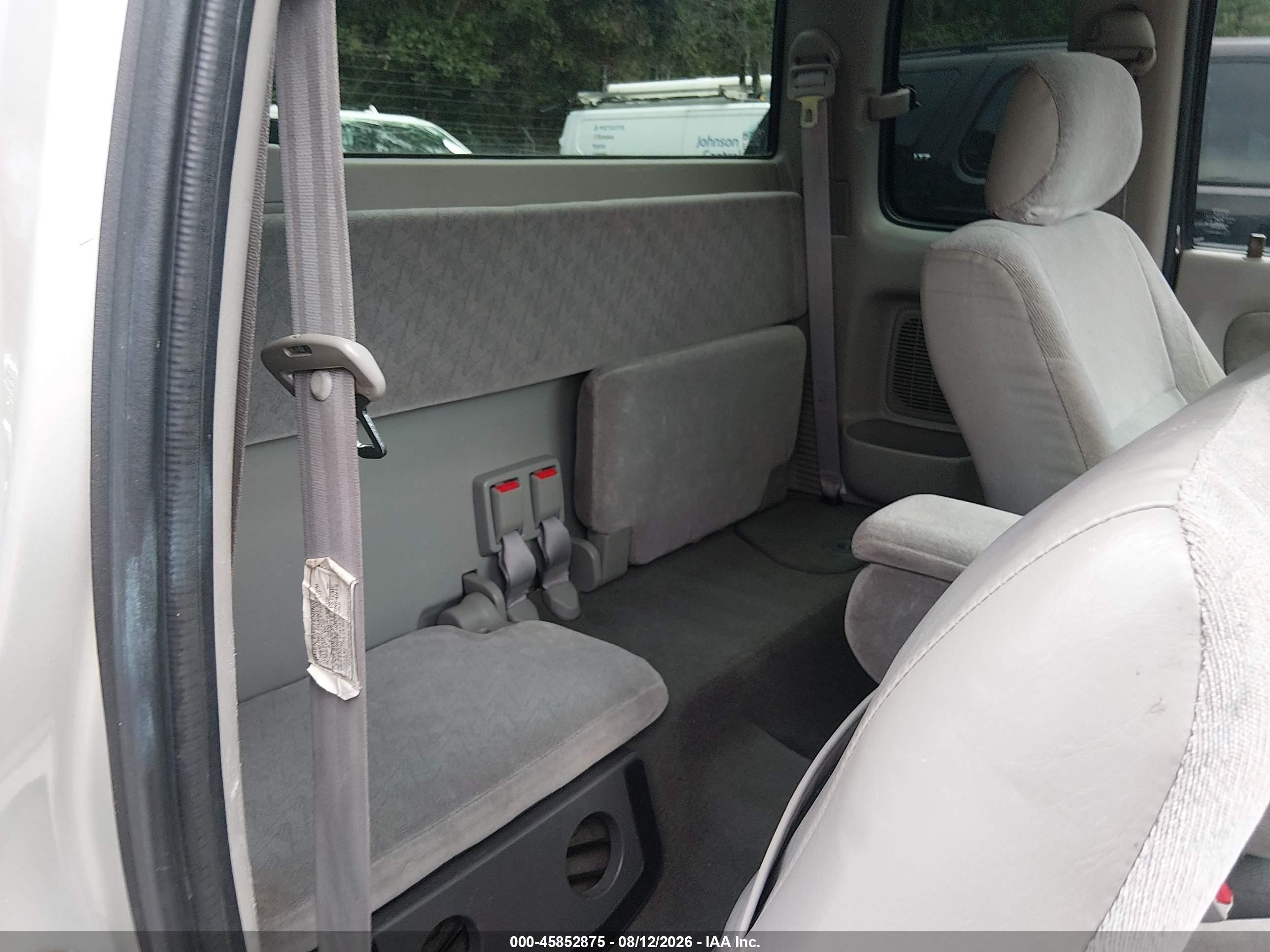 2002 Toyota Tacoma Prerunner Silver vin: 5TESM92N92Z130694