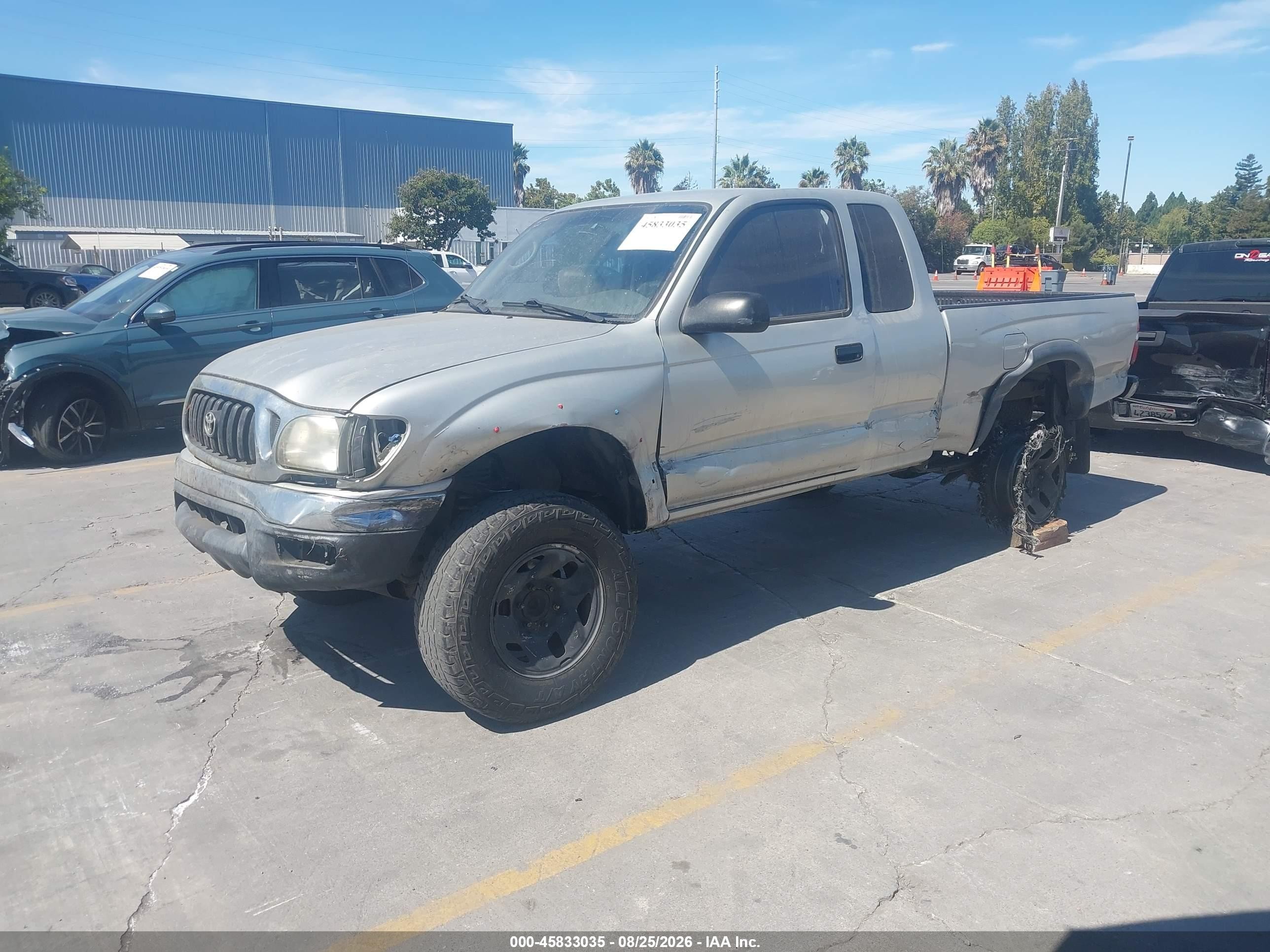 2003 Toyota Tacoma Xtracab Prerunner Silver vin: 5TESM92N93Z228996