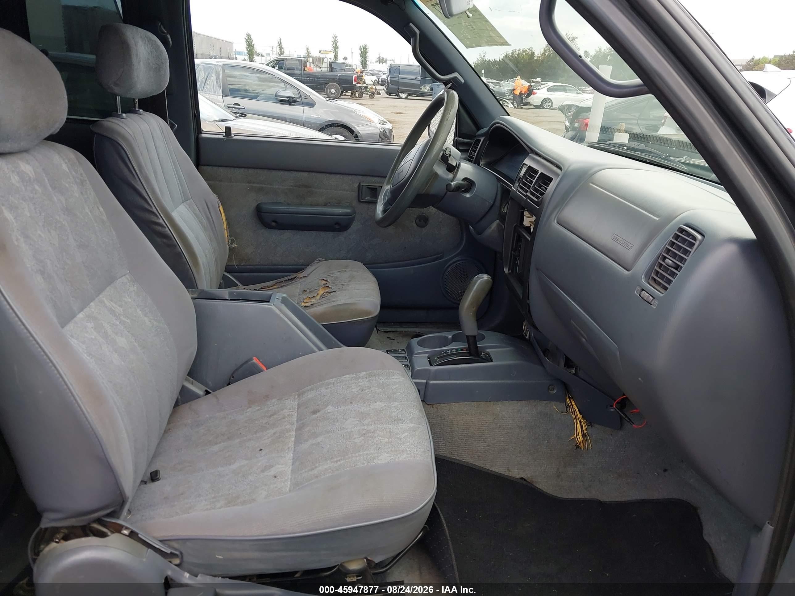 2000 Toyota Tacoma Prerunner Черный vin: 5TESM92N9YZ690725