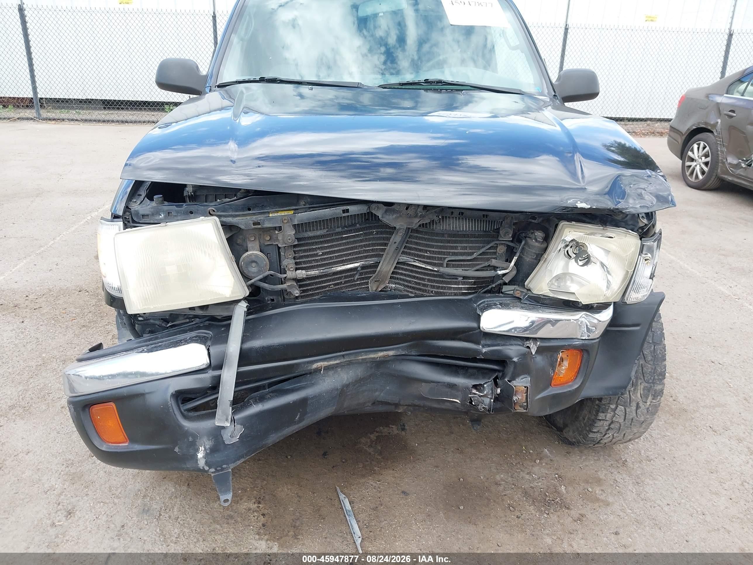 2000 Toyota Tacoma Prerunner Черный vin: 5TESM92N9YZ690725