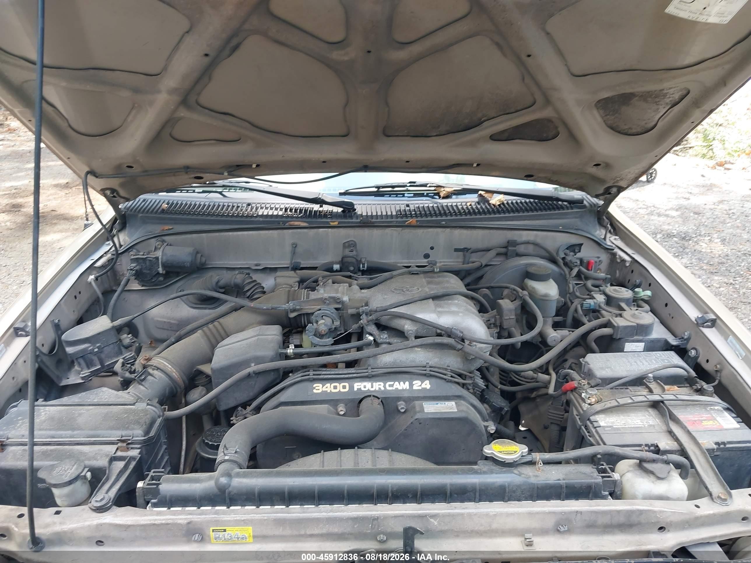 2001 Toyota Tacoma Prerunner V6 Золотой vin: 5TESN92N01Z872090