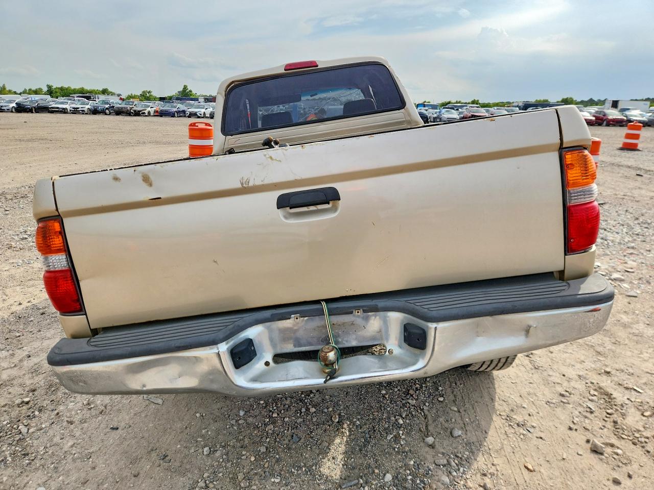 2001 Toyota Tacoma Xtracab Prerunner Gold vin: 5TESN92N21Z758169