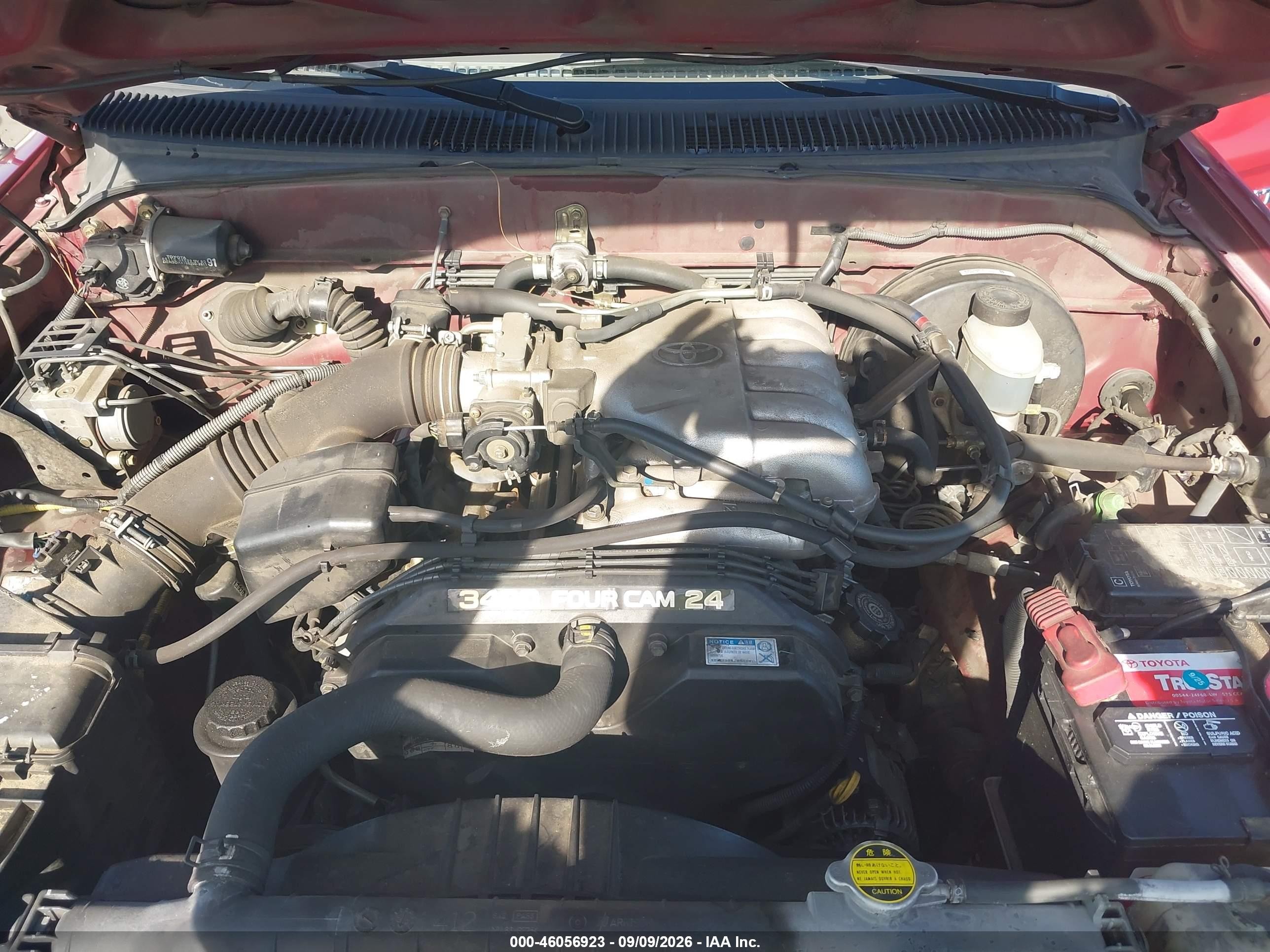 2003 Toyota Tacoma Prerunner V6 Red vin: 5TESN92N23Z158593