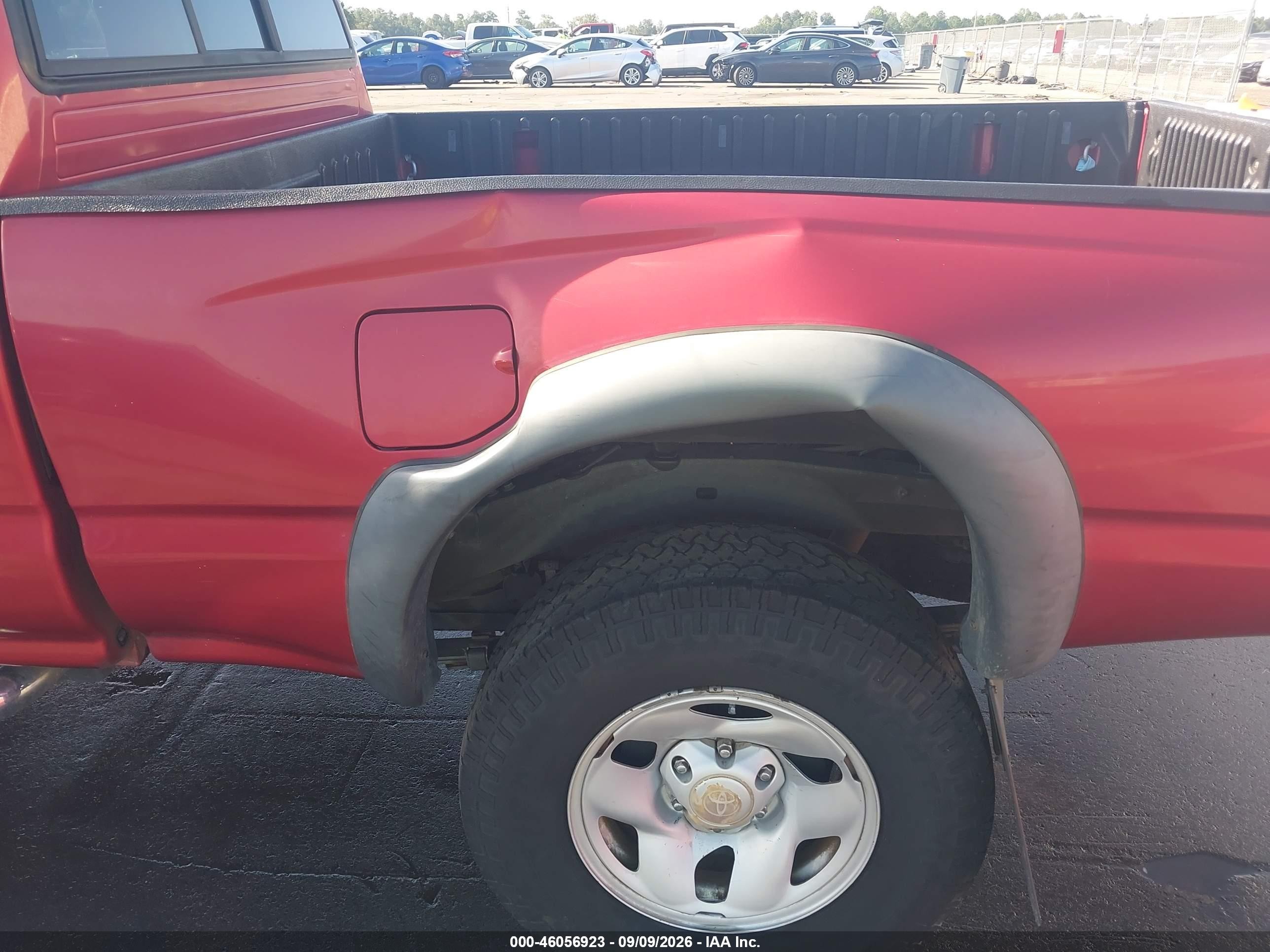 2003 Toyota Tacoma Prerunner V6 Red vin: 5TESN92N23Z158593