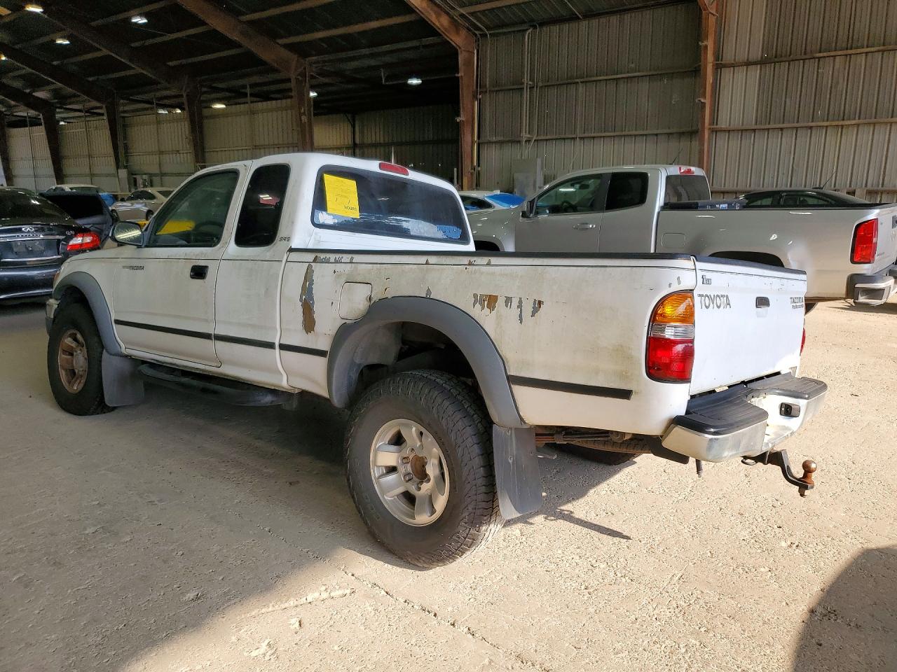 2001 Toyota Tacoma Xtracab Prerunner Белый vin: 5TESN92N31Z860807