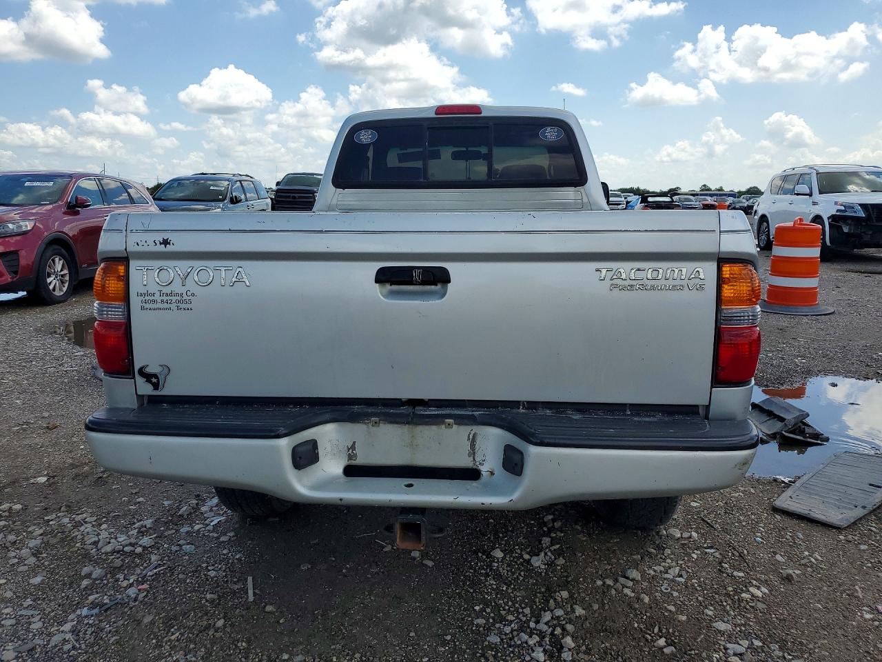 2002 Toyota Tacoma Silver vin: 5TESN92N42Z005292