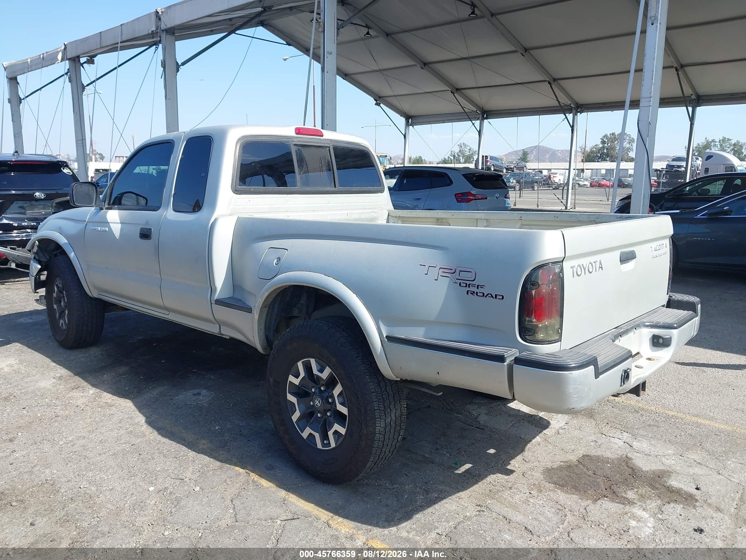 2001 Toyota Tacoma Prerunner V6 Silver vin: 5TESN92N51Z770431
