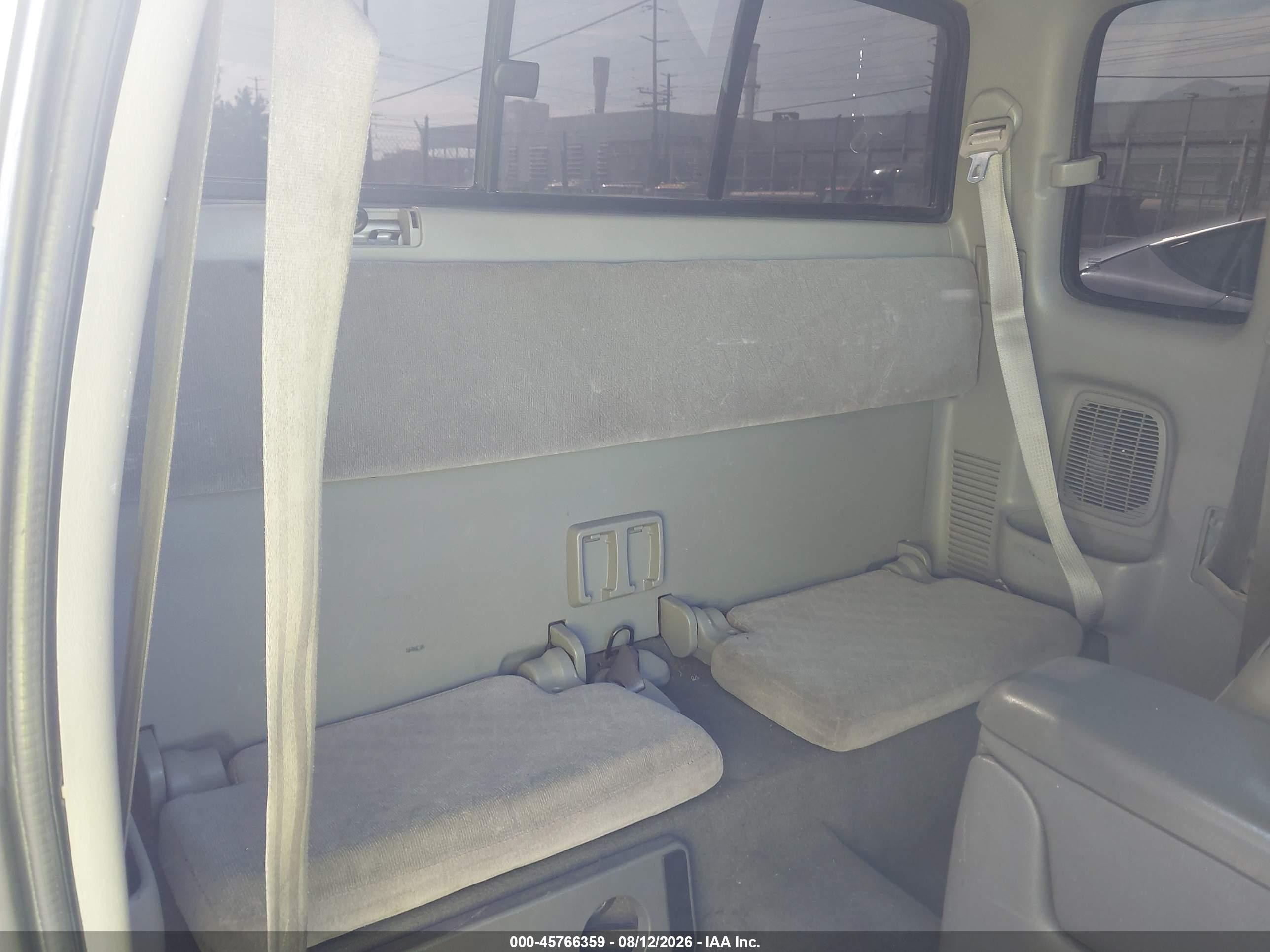 2001 Toyota Tacoma Prerunner V6 Silver vin: 5TESN92N51Z770431