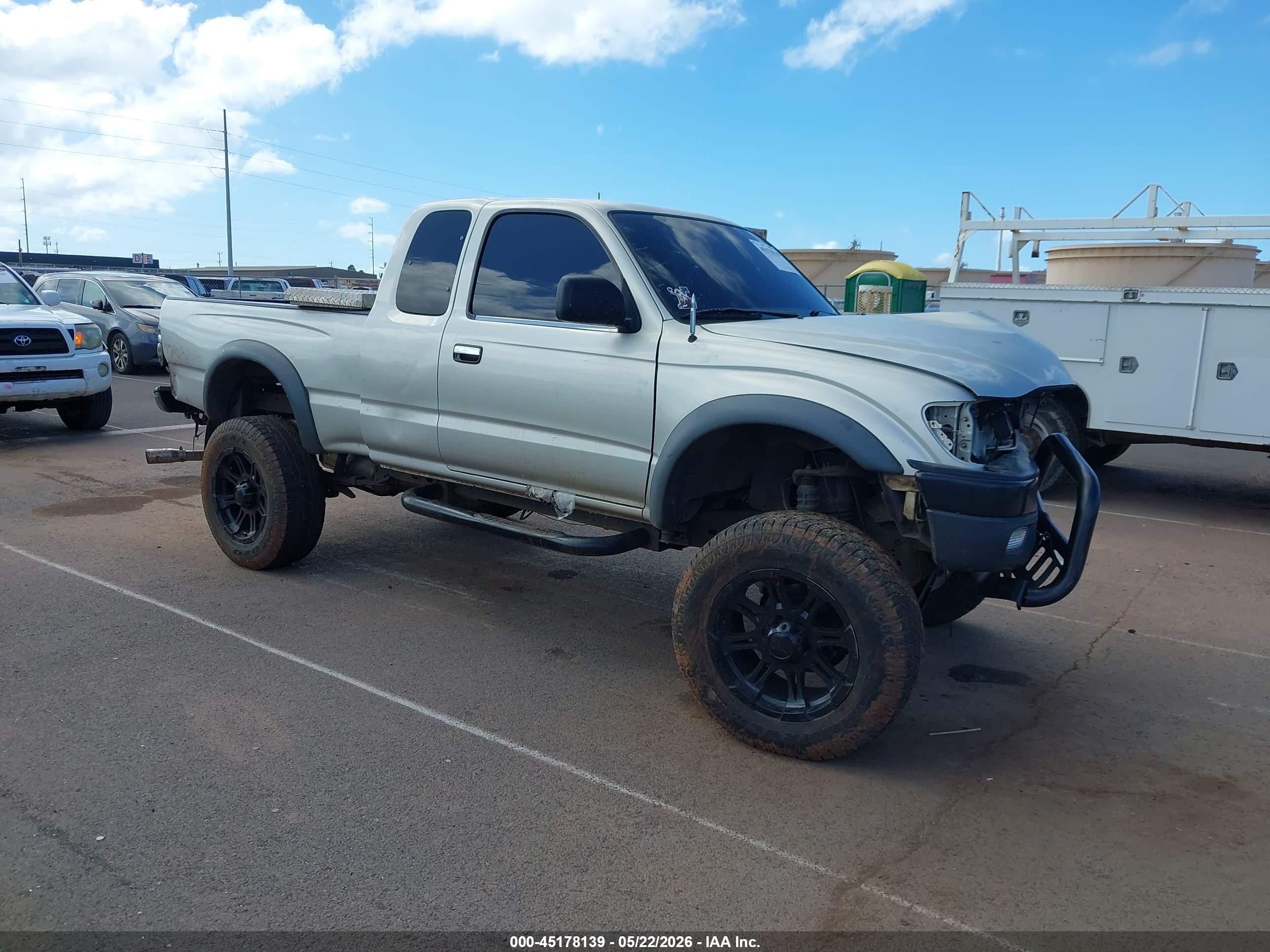 2003 Toyota Tacoma Prerunner V6 Silver vin: 5TESN92N53Z256193