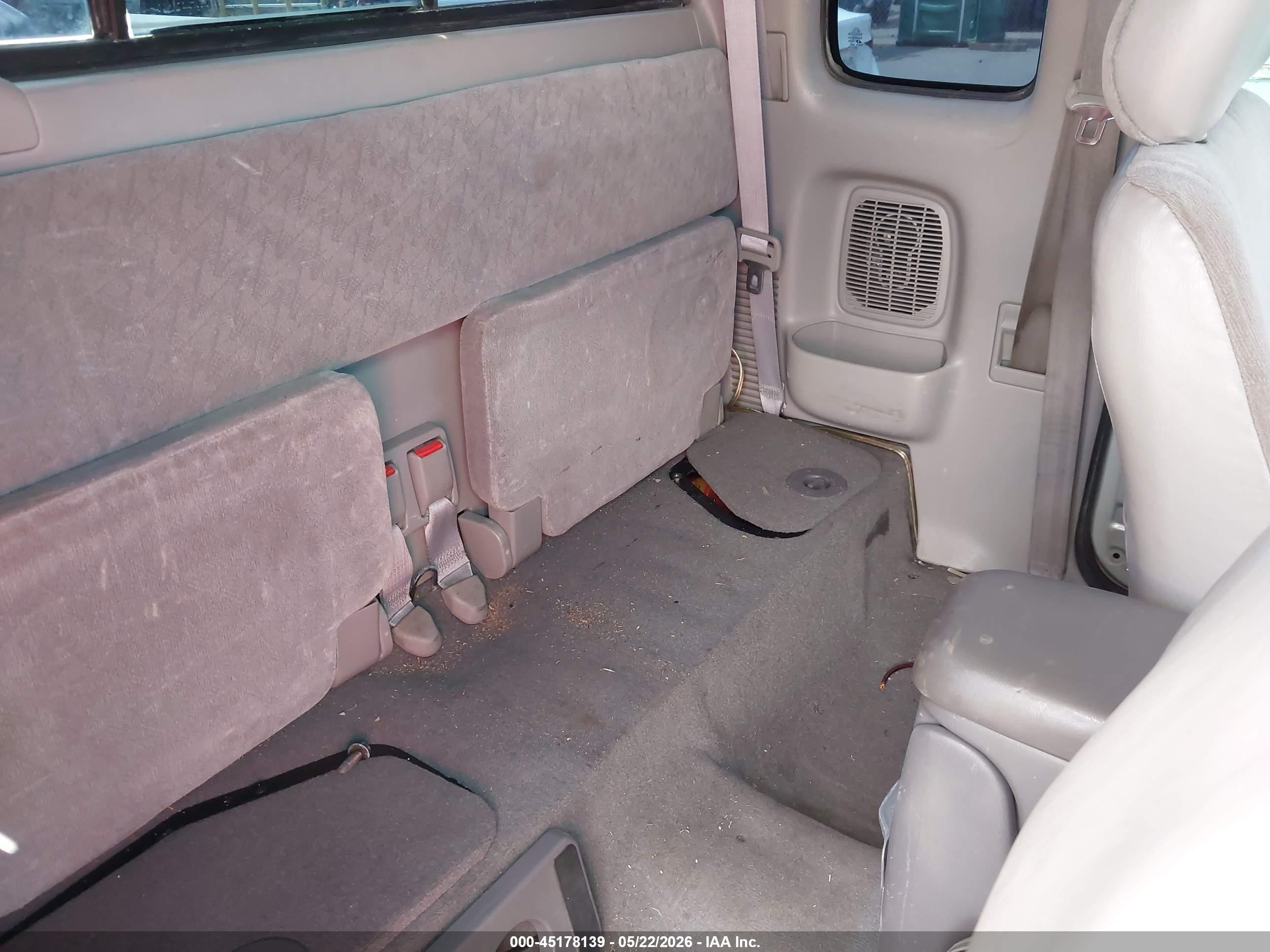 2003 Toyota Tacoma Prerunner V6 Silver vin: 5TESN92N53Z256193