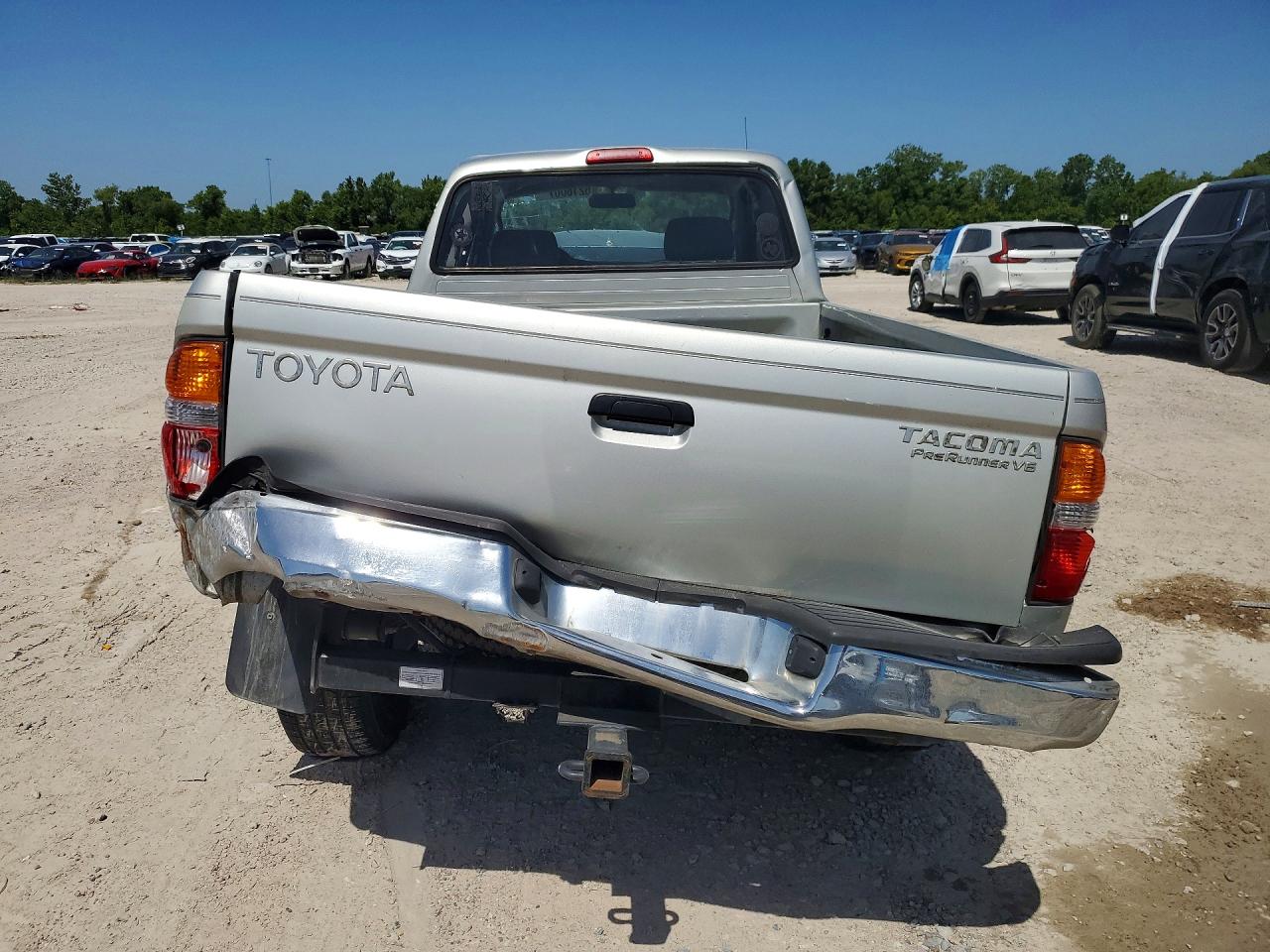 2002 Toyota Tacoma Xtracab Prerunner Silver vin: 5TESN92N62Z078762