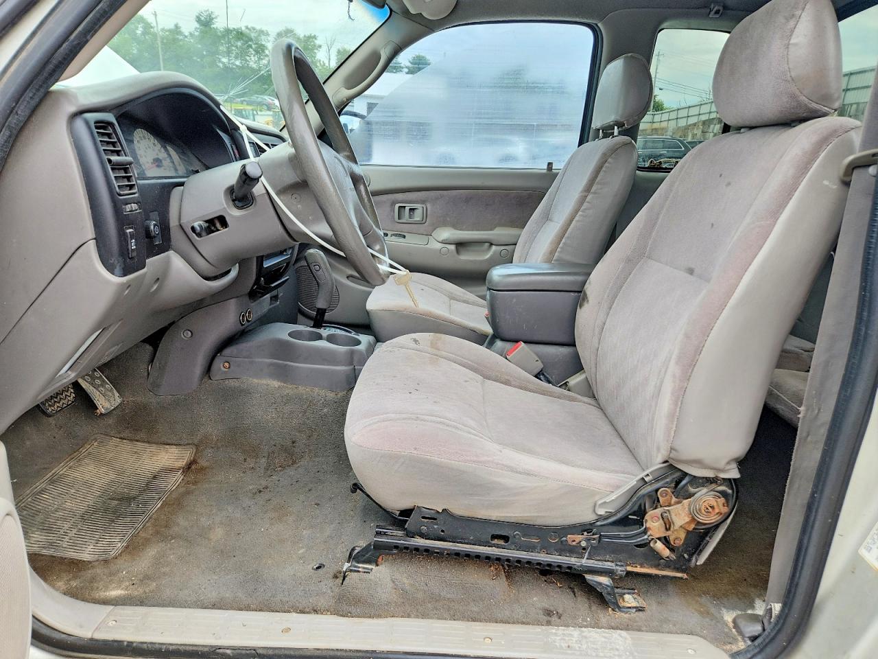 2003 Toyota Tacoma Prerunner V6 Silver vin: 5TESN92N63Z290465