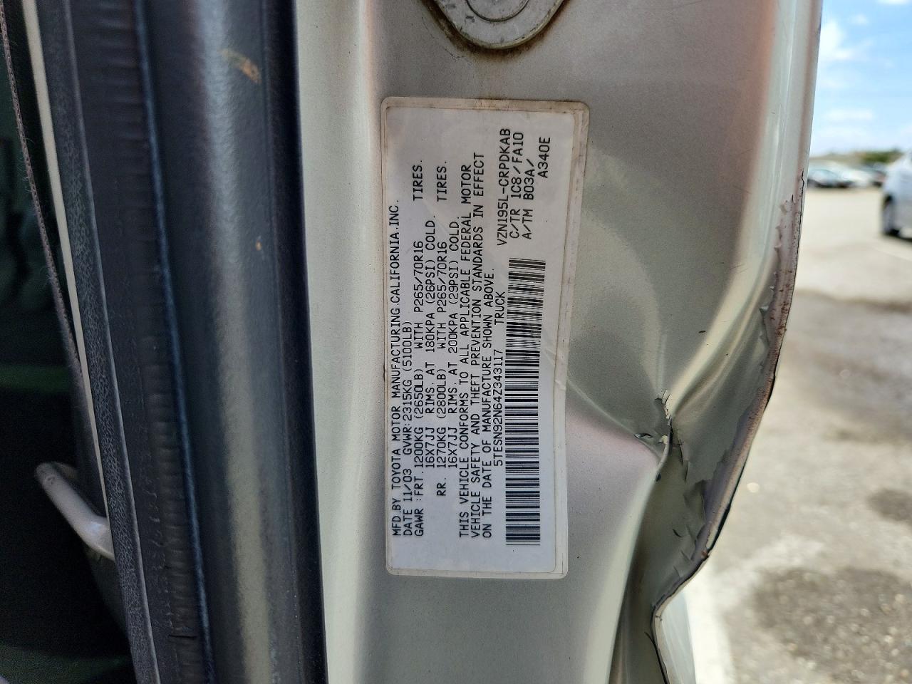 2004 Toyota Tacoma Xtracab Prerunner Silver vin: 5TESN92N64Z343117